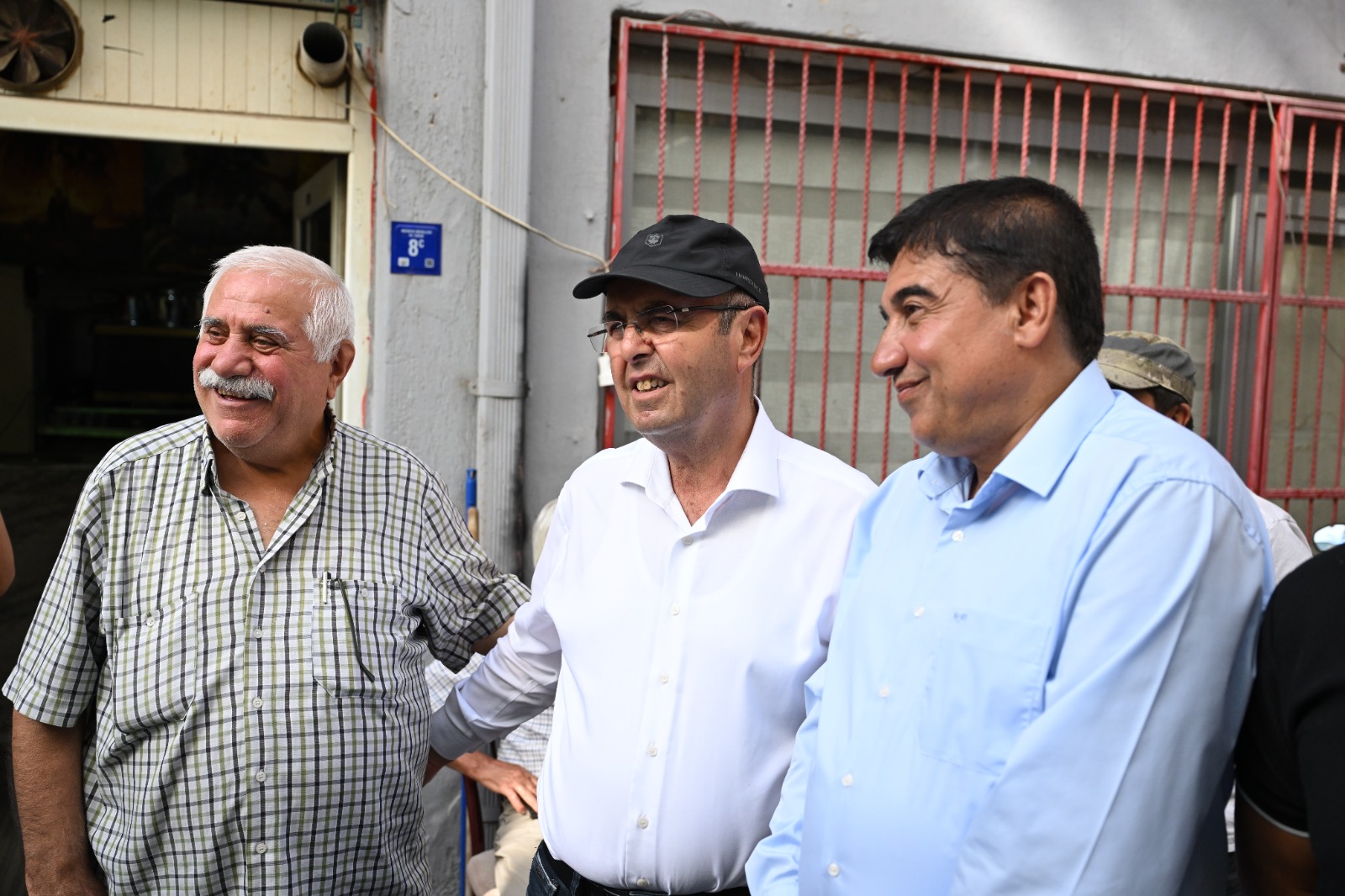 Chp’li Vekiller Ekicioğlu Ile Bir Araya Geldi 2