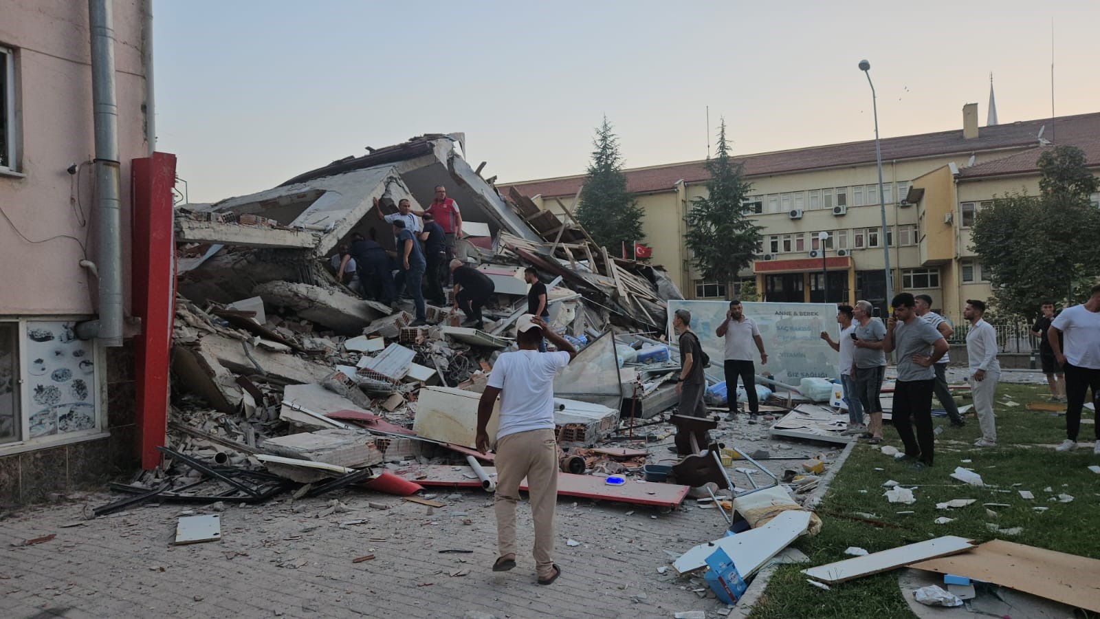 Deprem 1