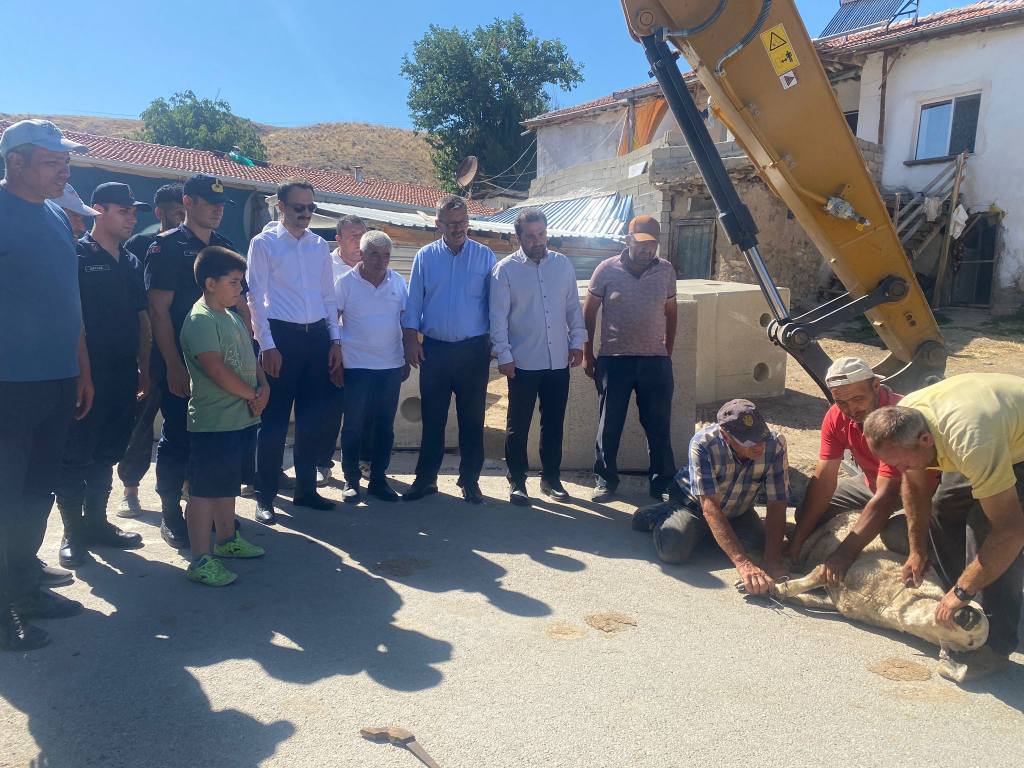 Deveci Köyü Için Su Hattı Yenileniyor1