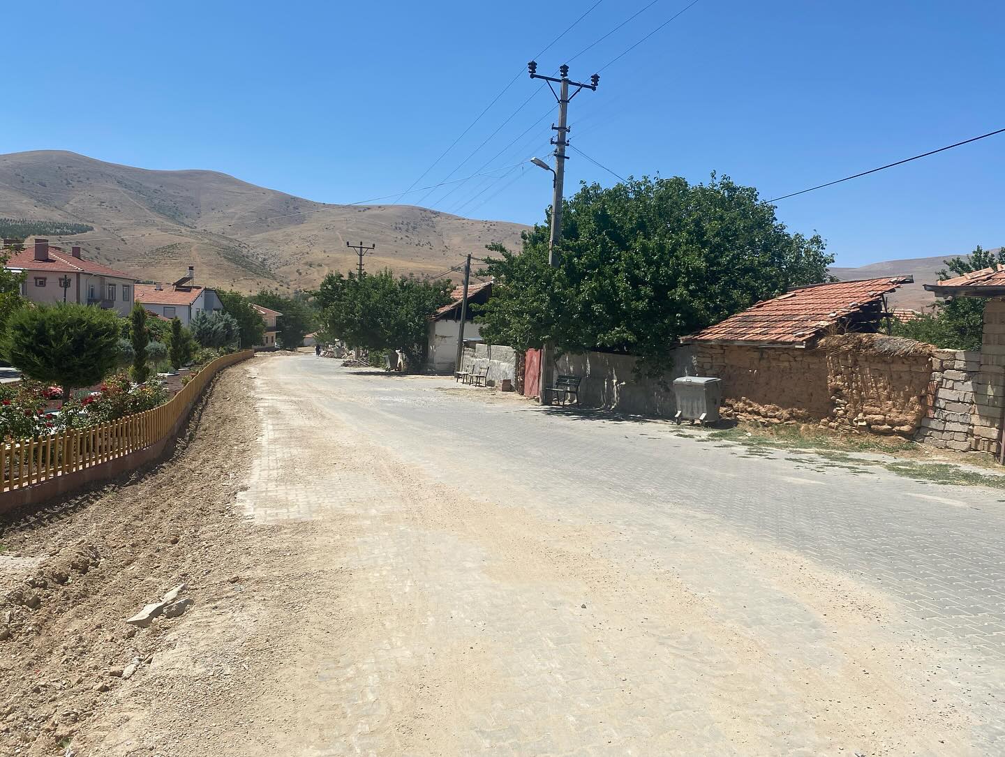 Kilit Parkeler Döşeniyor 1