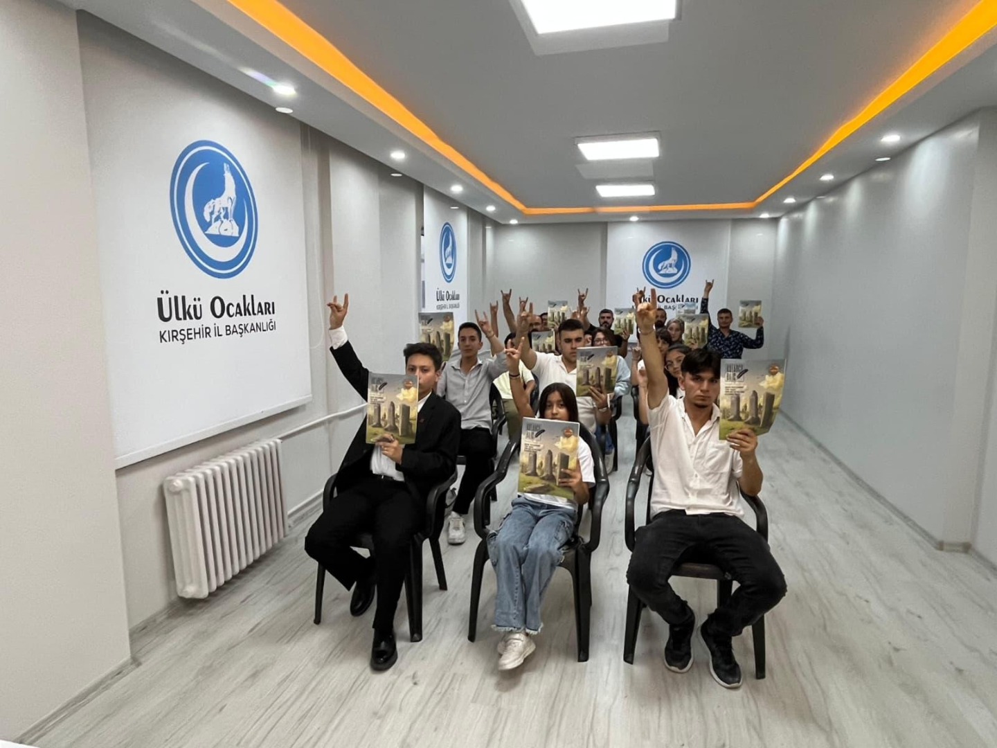 Kırşehir Ülkü Oacakları'nda Öğrencilere Akademik Destek 4