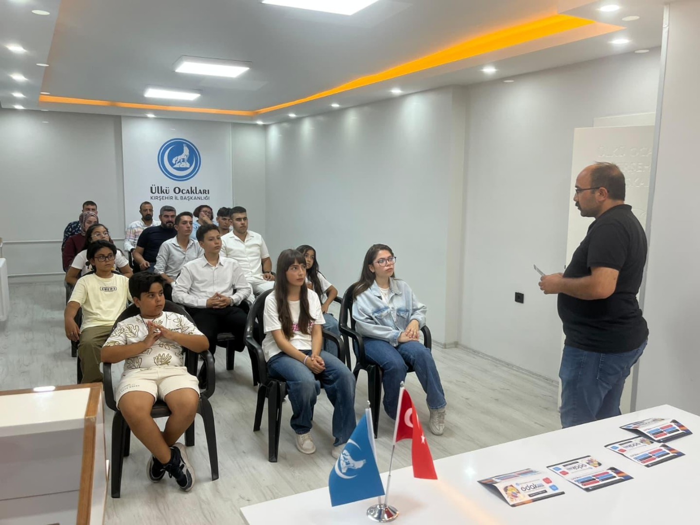 Kırşehir Ülkü Oacakları'nda Öğrencilere Akademik Destek 5