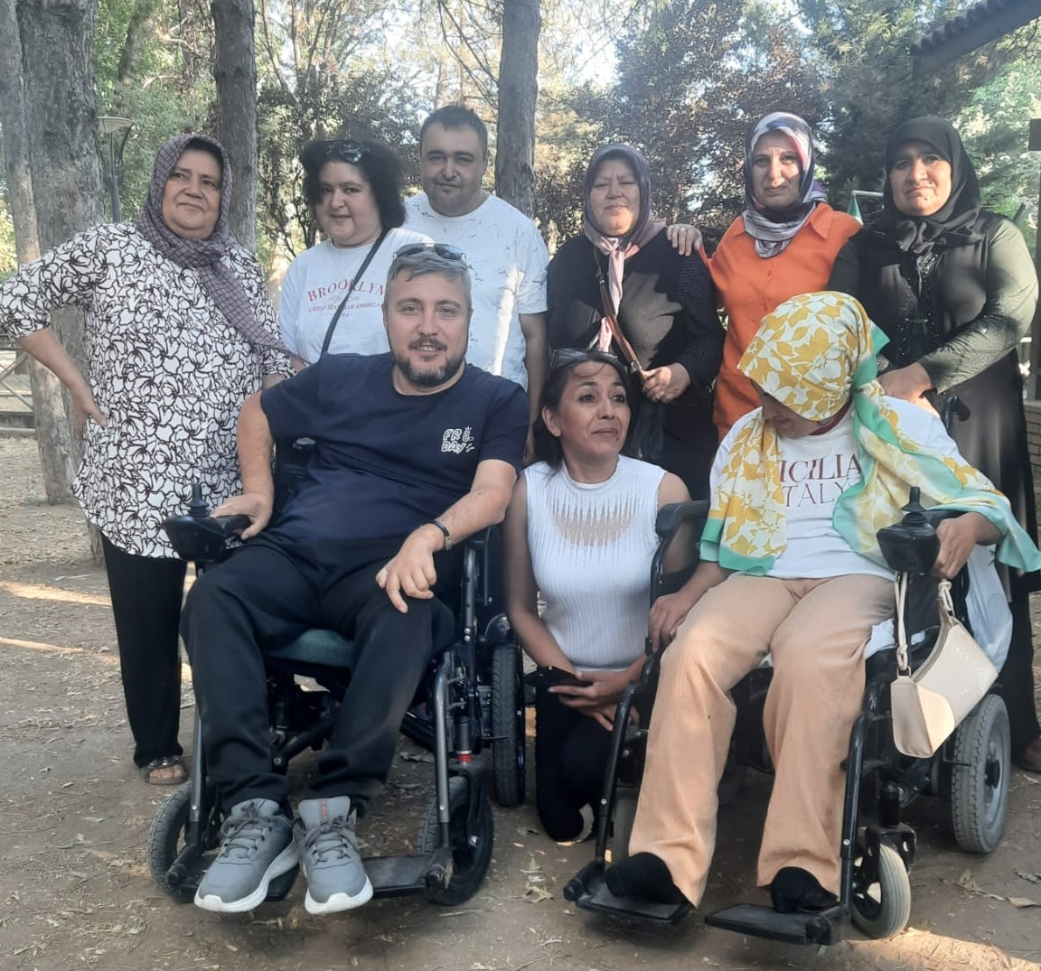 Kırşehir’de Engelliler Meclisi Piknikte Bir Araya Geldiler 2