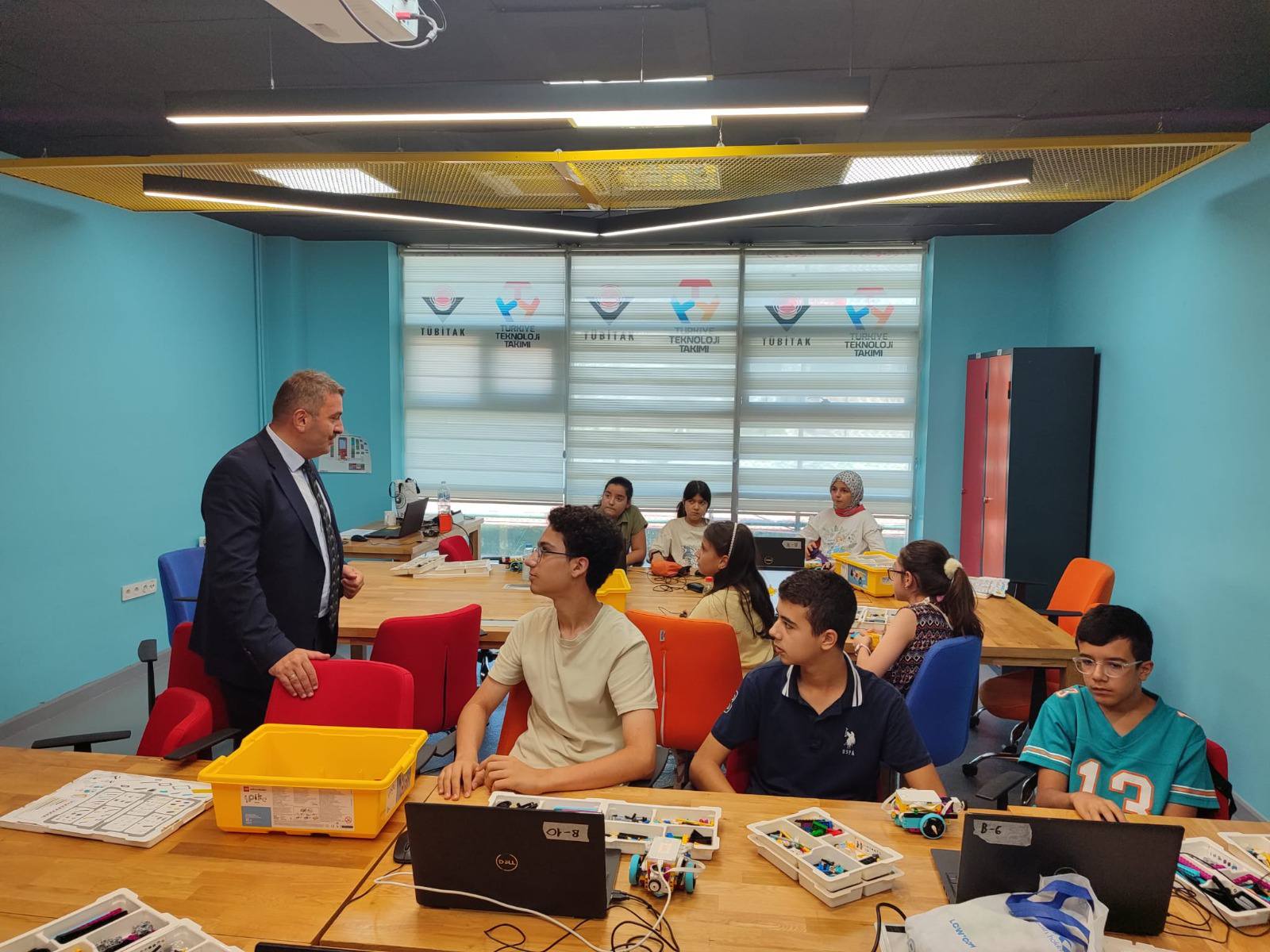Kırşehir’de Geleceğin Teknoloji Yıldızlarına Tatlı Dokunuş5