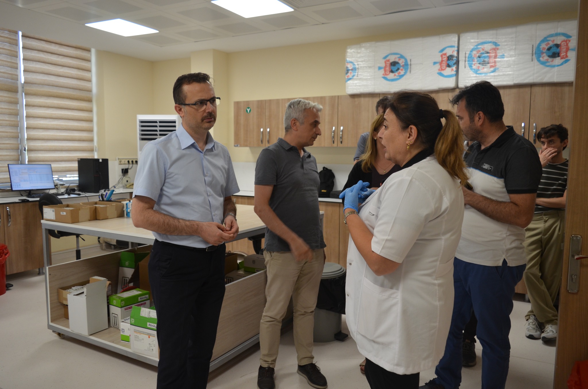 Kırşehir’de Halk Sağlığı Klinik Laboratuvarı Hizmete Girdi 3