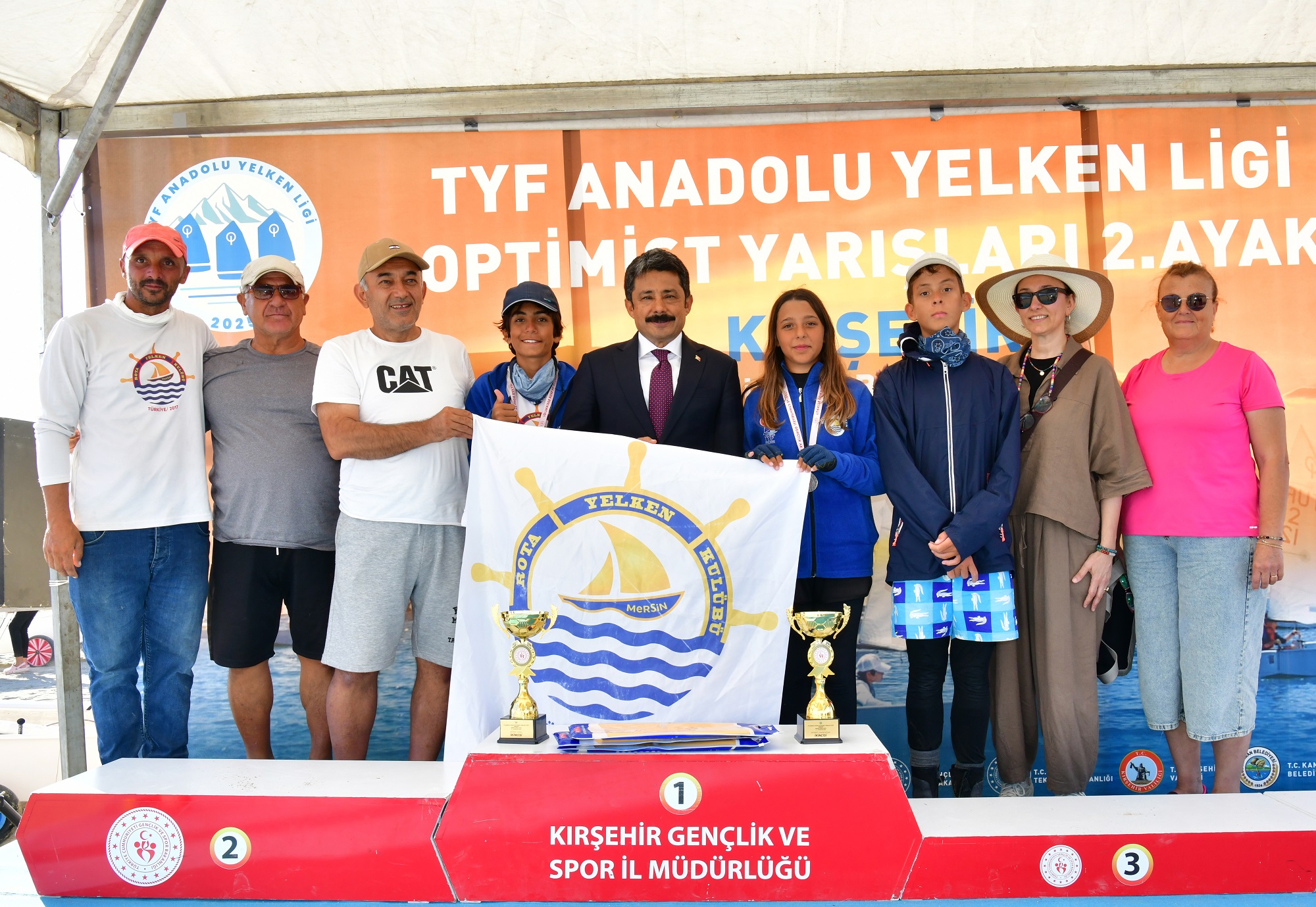 Kırşehir’de Rüzgarın Gücüyle Yarıştılar (13)