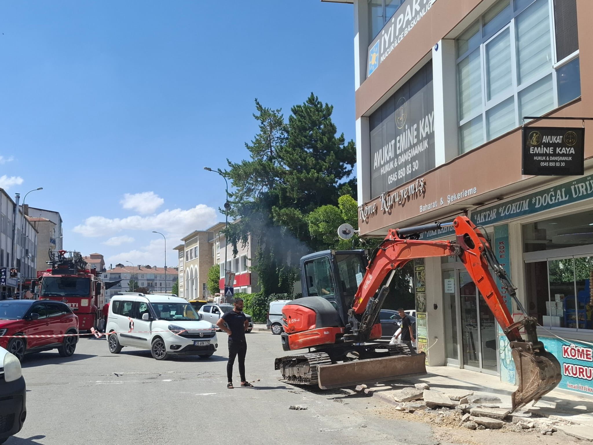 Mucur’da Kaldırımlar Yenileniyor