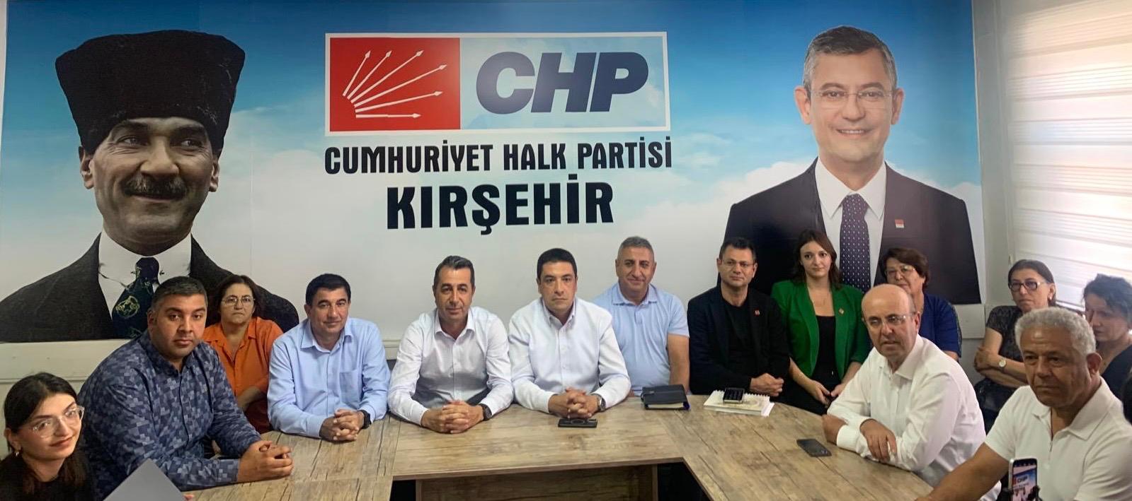 Özel, Kırşehir’de Halkla Buluşacak (5)