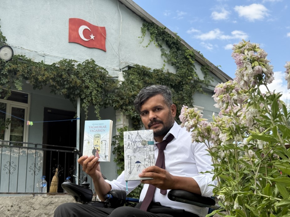 Selası Okunan Kişi, Şiirleriyle Yaşadığını Gösterdi1