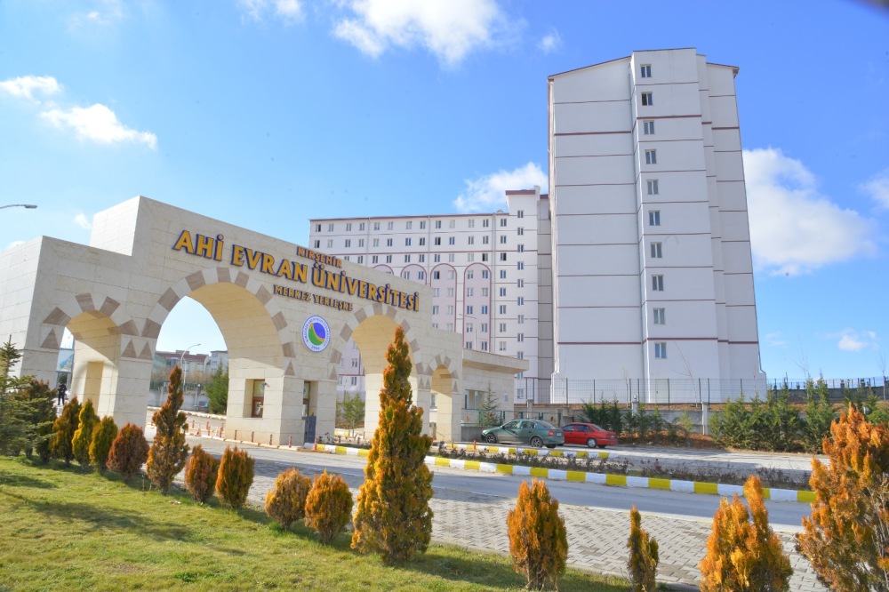 Yeni Müfredatla Öğrenciler Hem Mesleki Hem Insanî Donanımla Mezun Olacak