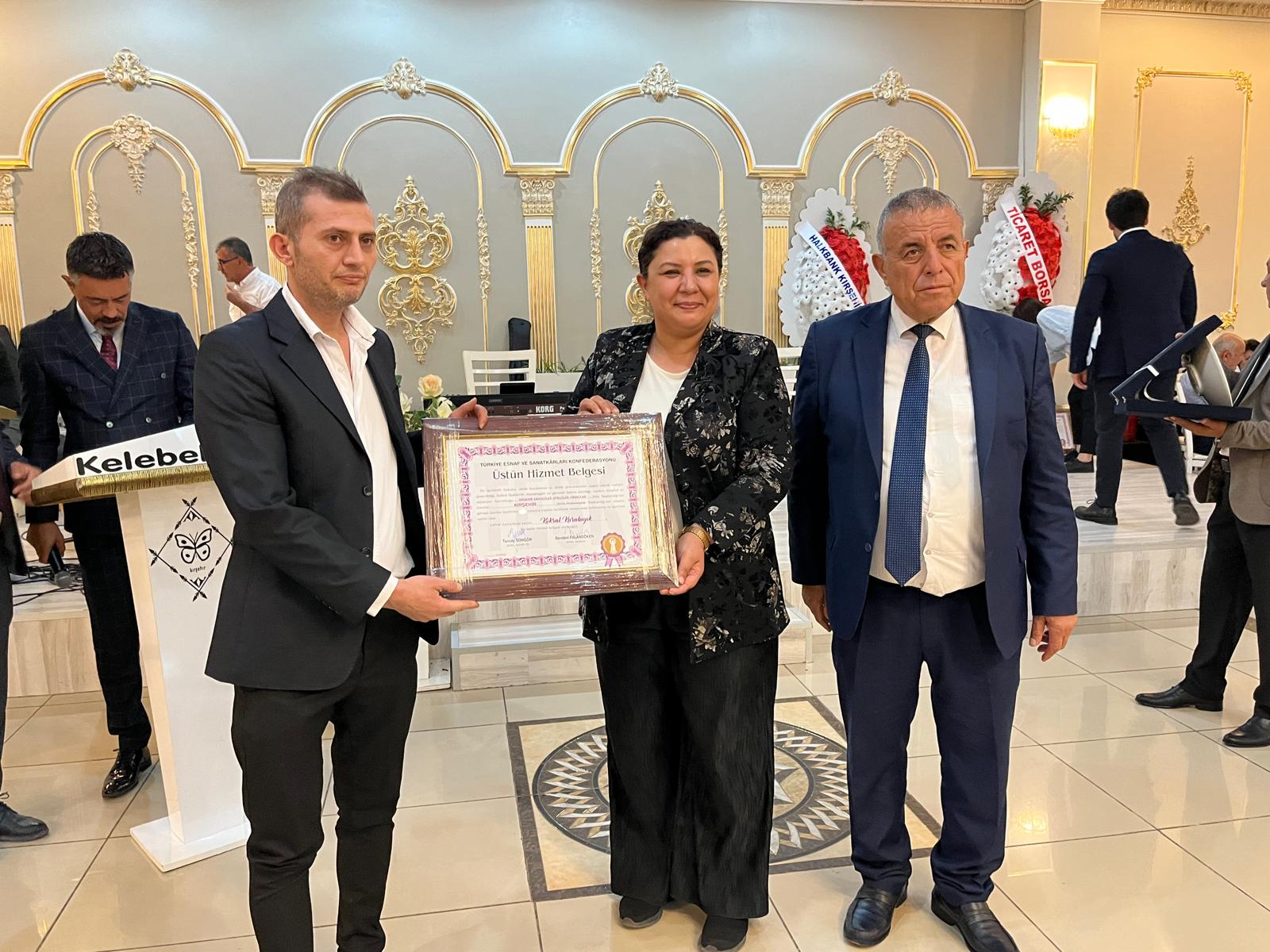 Ahi Esnafı Gecede Buluştu 60 Milyonluk Finansman Sözü Geldi (13)