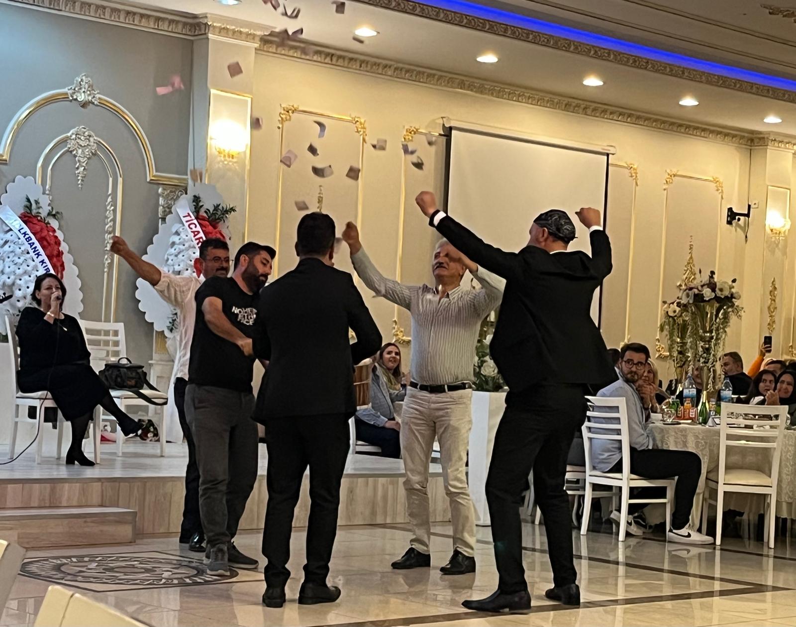 Ahi Esnafı Gecede Buluştu 60 Milyonluk Finansman Sözü Geldi (23)