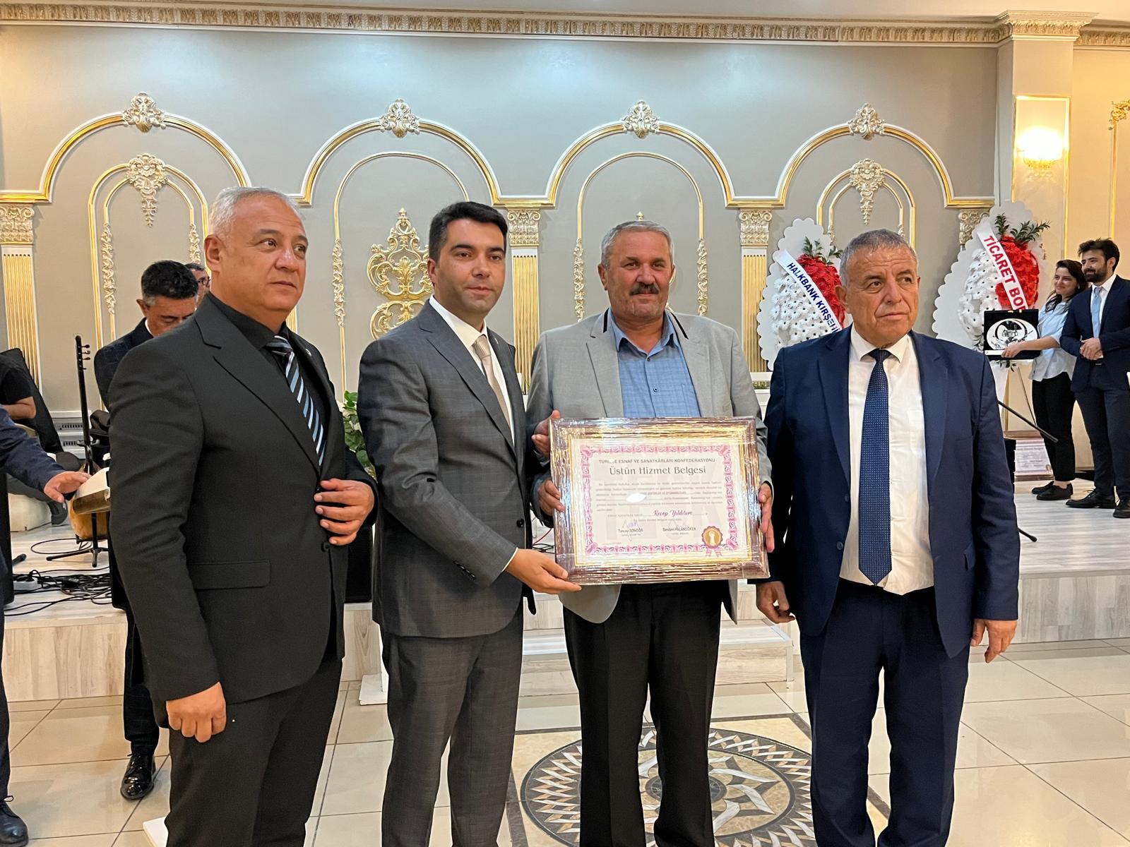 Ahi Esnafı Gecede Buluştu 60 Milyonluk Finansman Sözü Geldi (9)