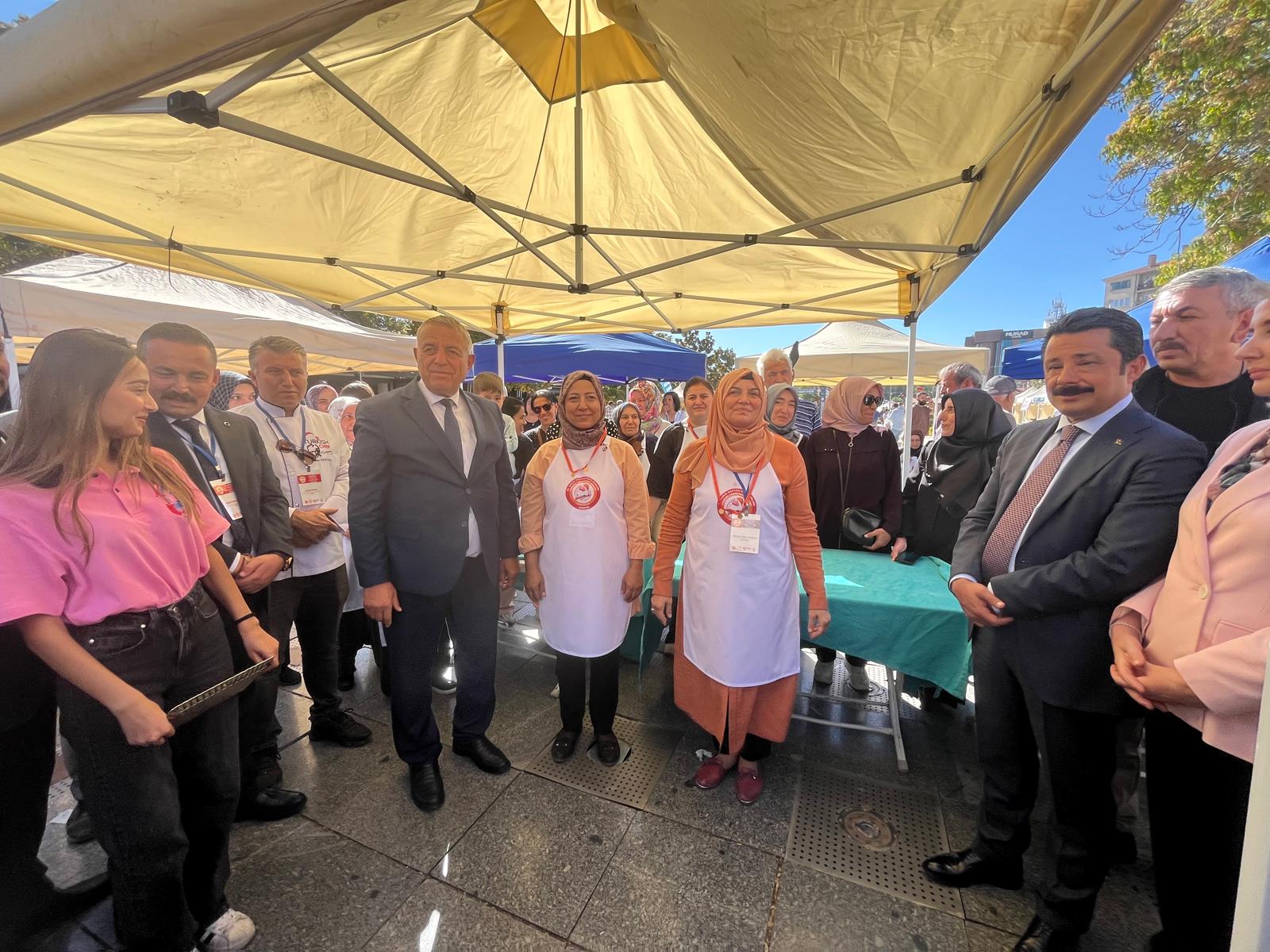 Ahilik Haftası’nda Yöresel Lezzetler Yarıştı (26)