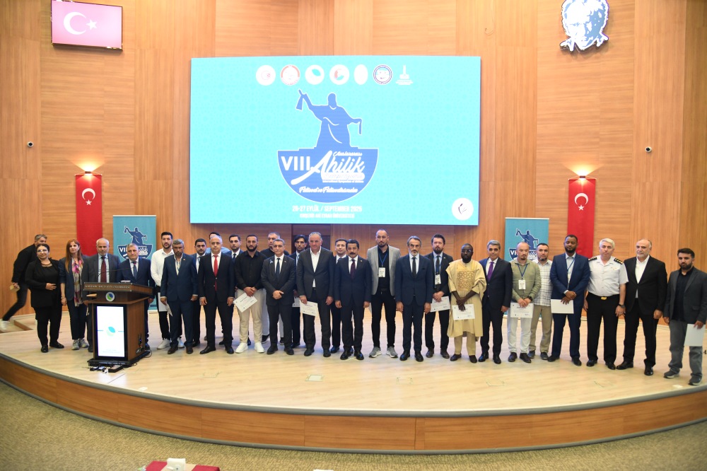 Ahilik Sempozyumu Düzenleniyor (14)
