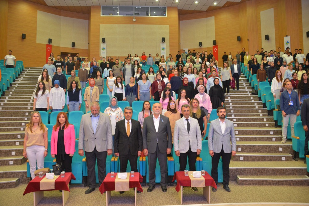 Genç Zihinleri Harekete Geçiren Buluşma Yeni Kapılar Araladı2