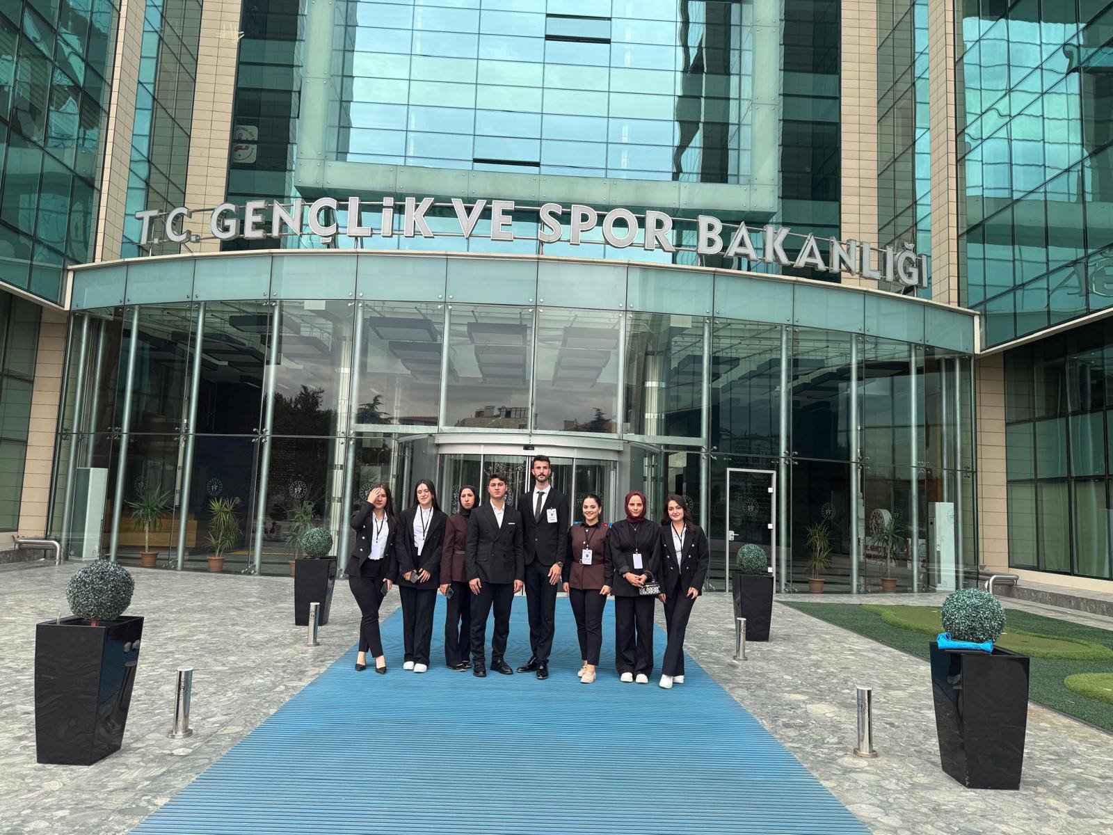 Gençler, Ankara’da Yönetim Deneyimi Kazandı1