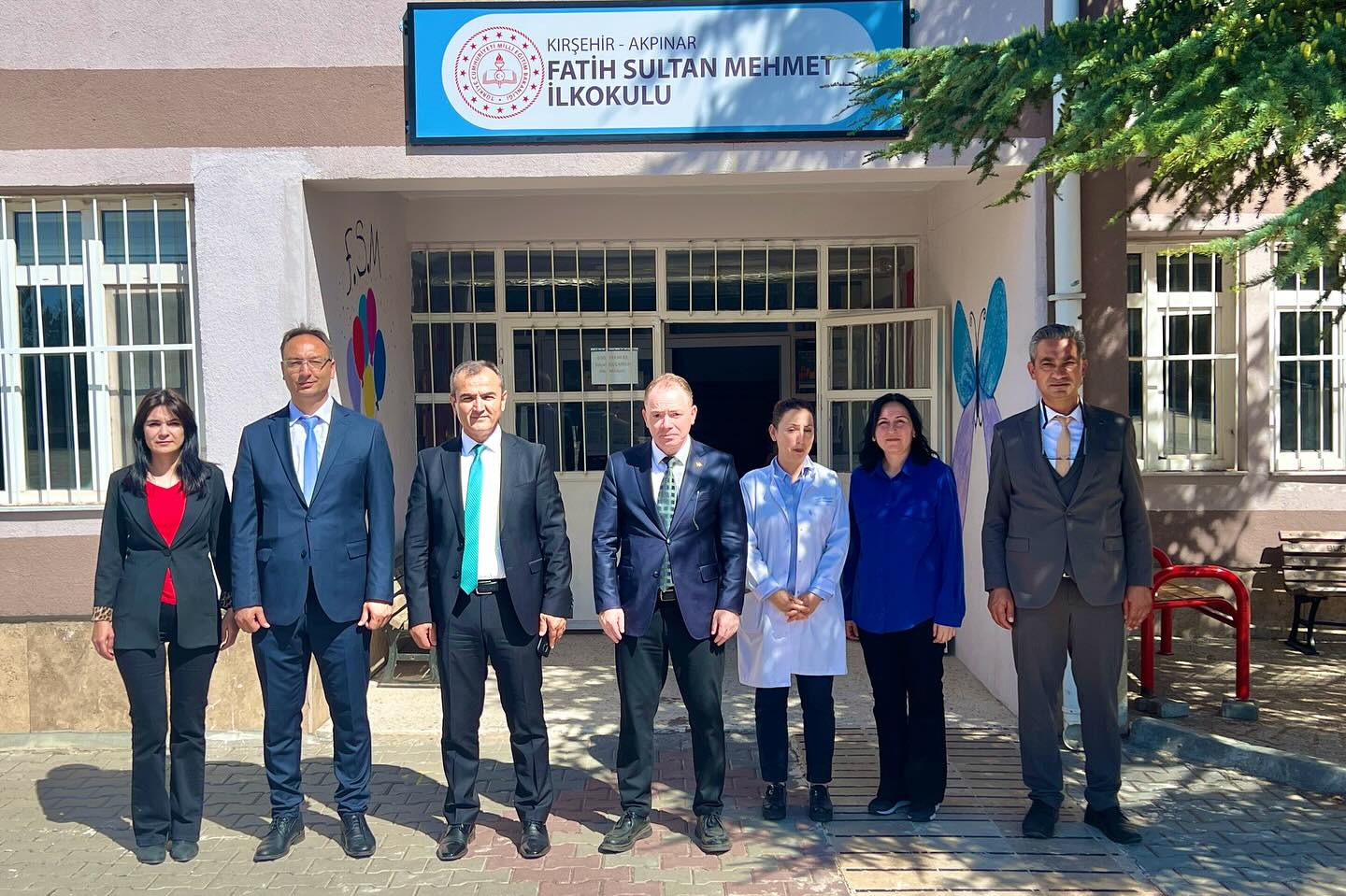 Gülşen, Akpınar’da Öğrencilerle Sohbet, Öğretmenlerle Değerlendirme Yaptı5