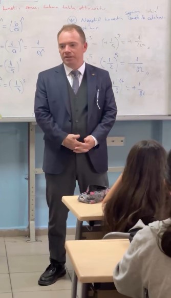 Gülşen, Öğrencilerin Heyecanını Paylaştı (5)