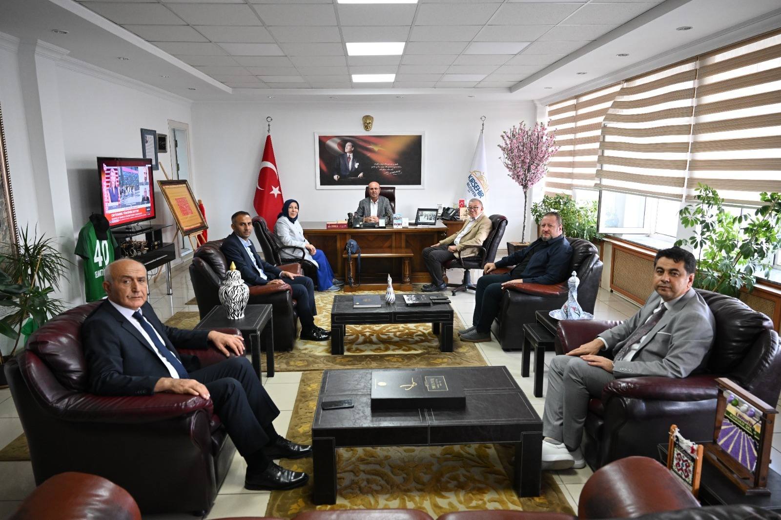 İki Şehir, Ortak Adım