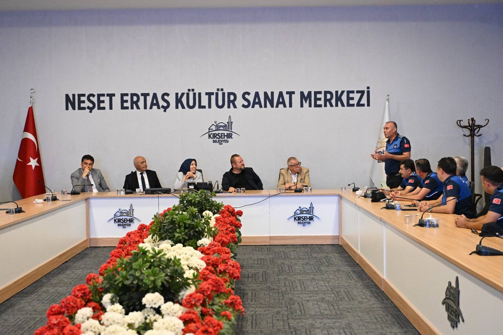 İki Şehir, Ortak Adım6