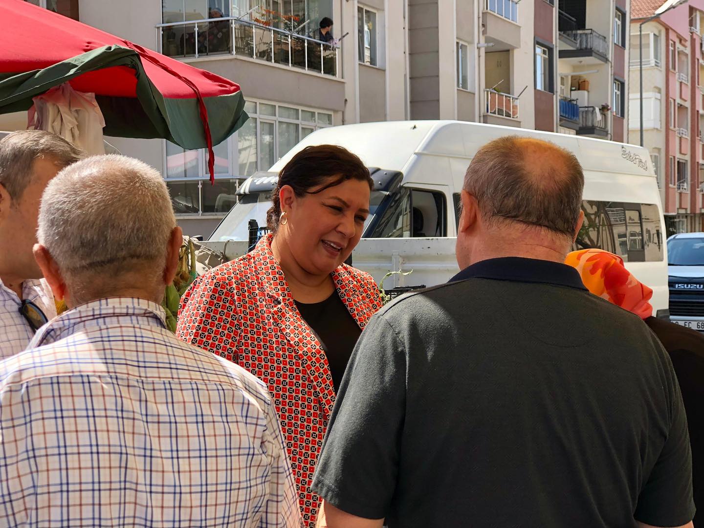 İl Başkanı Ünsal Esnafla Buluştu 1