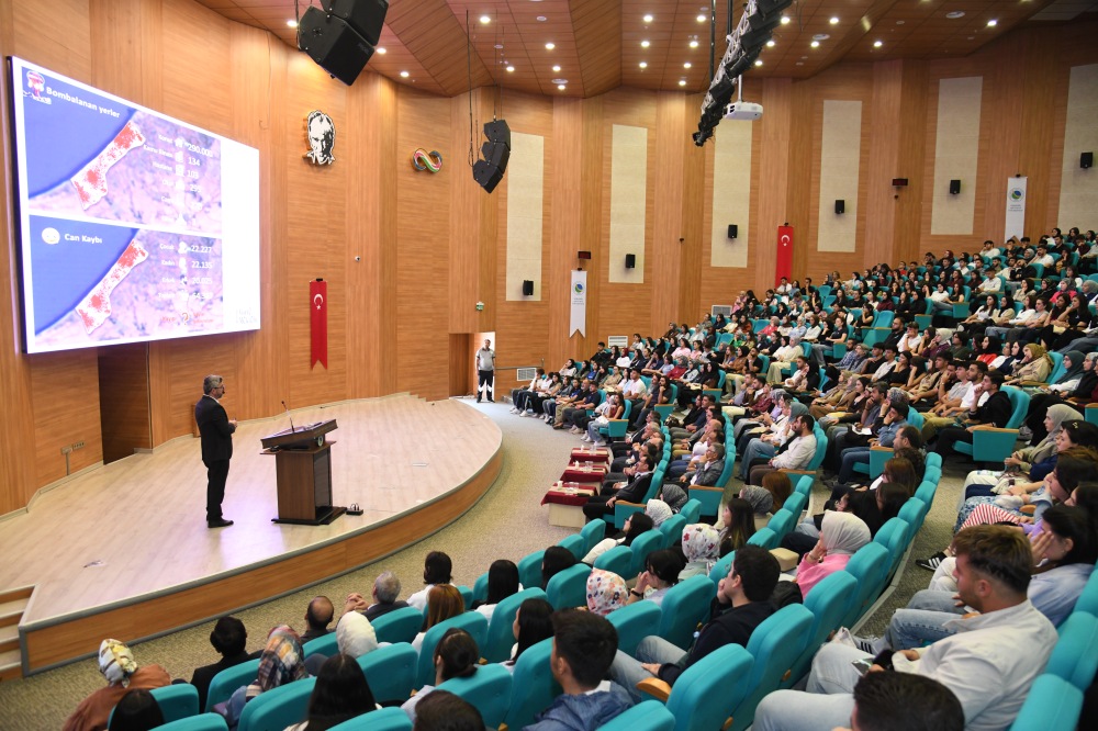 Kaeü’de Akademik Yıl Filistin Için Yükselen Farkındalıkla Başladı