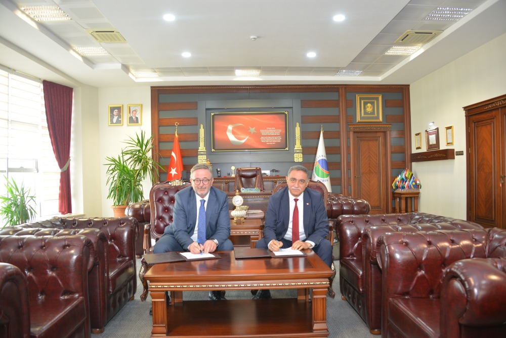 Kırşehir Ahi Evran Üniversitesi Yazma Ve Nadir Matbu Eserleri Geleceğe Taşıyor1