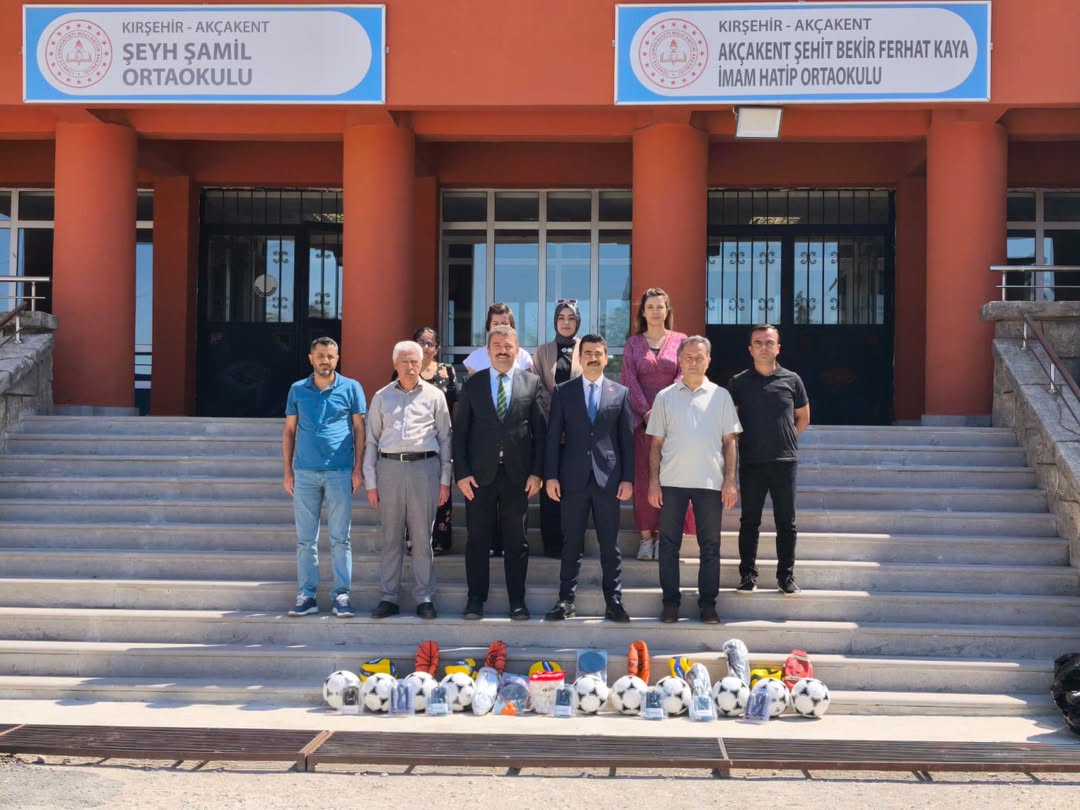 Kırşehir Gençlik Ve Spor İl Müdürümüz Sn. Yasin Çakmakçı, Göreve Yeni Başlayan Akçakent Kaymakam (1)