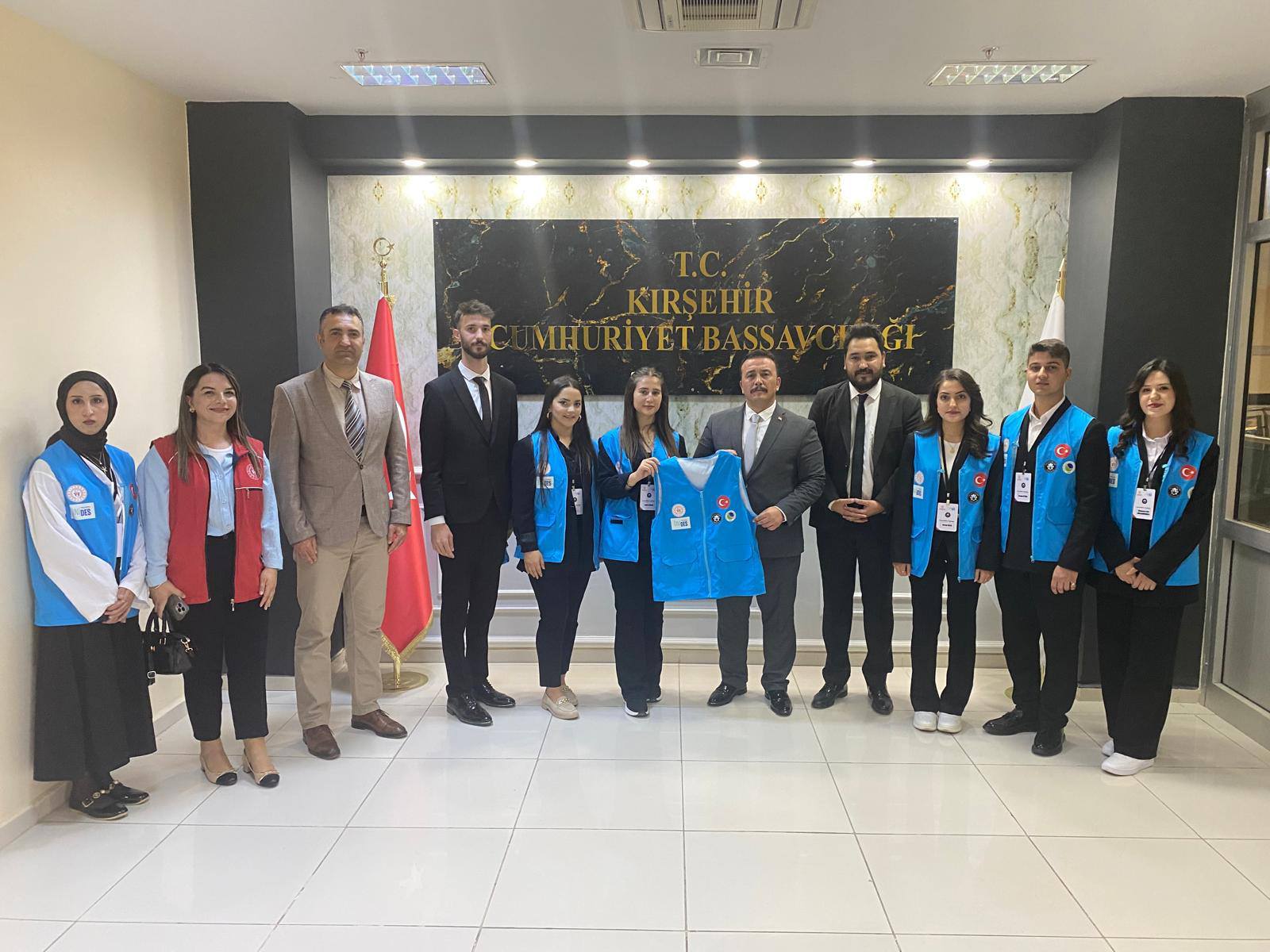 Kırşehir'de Valilik Ve Başsavcılık Kapılarını Gençlere Açtı 3