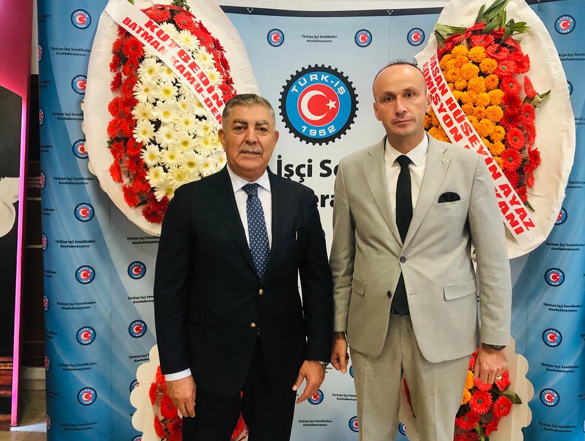 Kırşehirli Dernekler Federasyonu’na ‘Yılın Sivil Toplum Kuruluşu’ Ödülü2