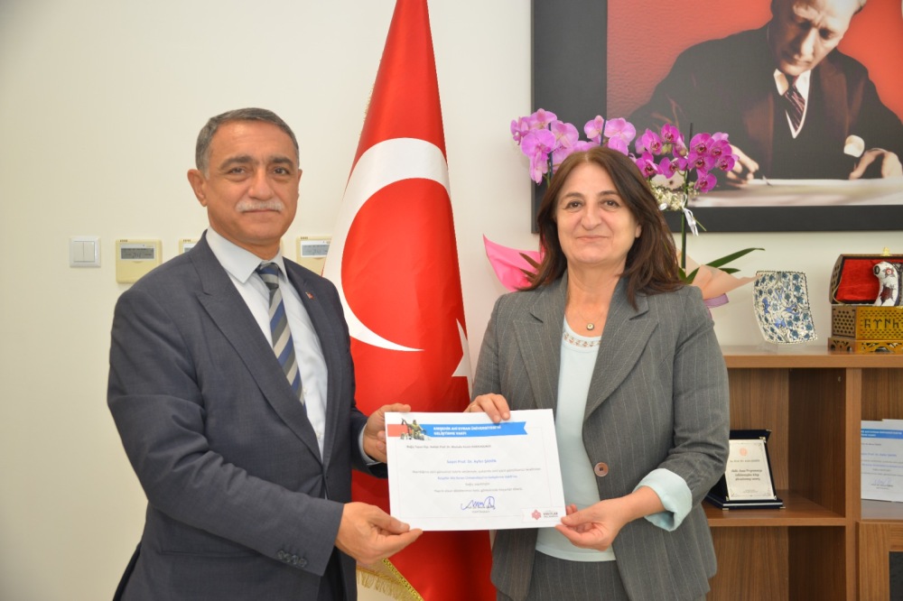 Rektör Karahocagil, Yüksekokulun Gelecek Planlarını Görüştü