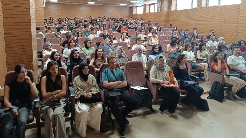 Tıp Fakültesi’nde Eğitim Diyaloğu1
