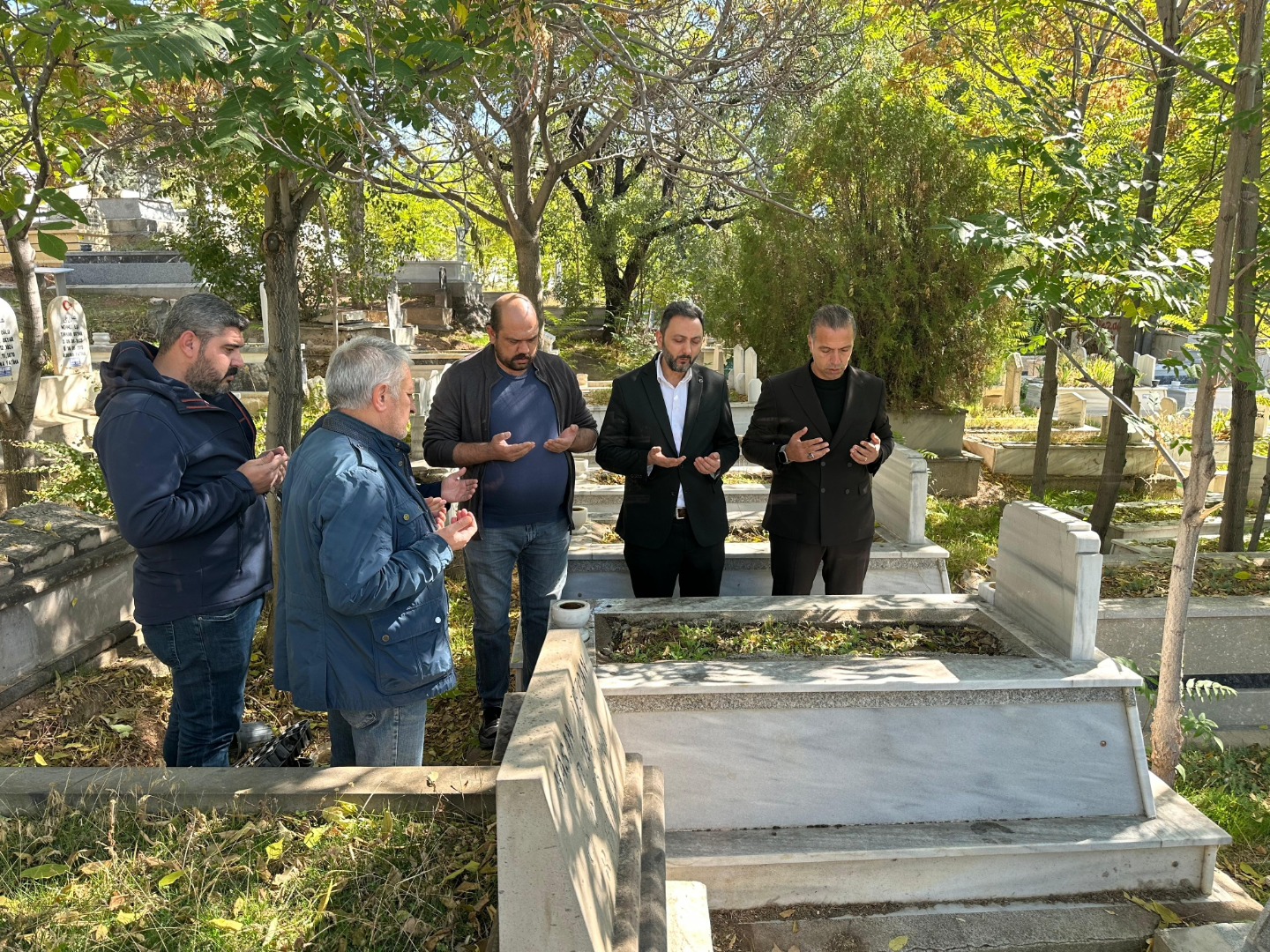 561528725 2691544357865366 2388040033640243609 N