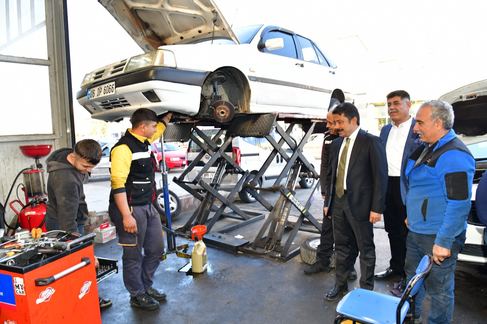 571412366 25329640673321232 6240715782262716761 N