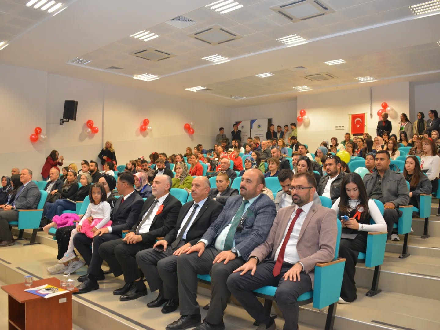 573527356 18427575532111626 7033466141442988911 N