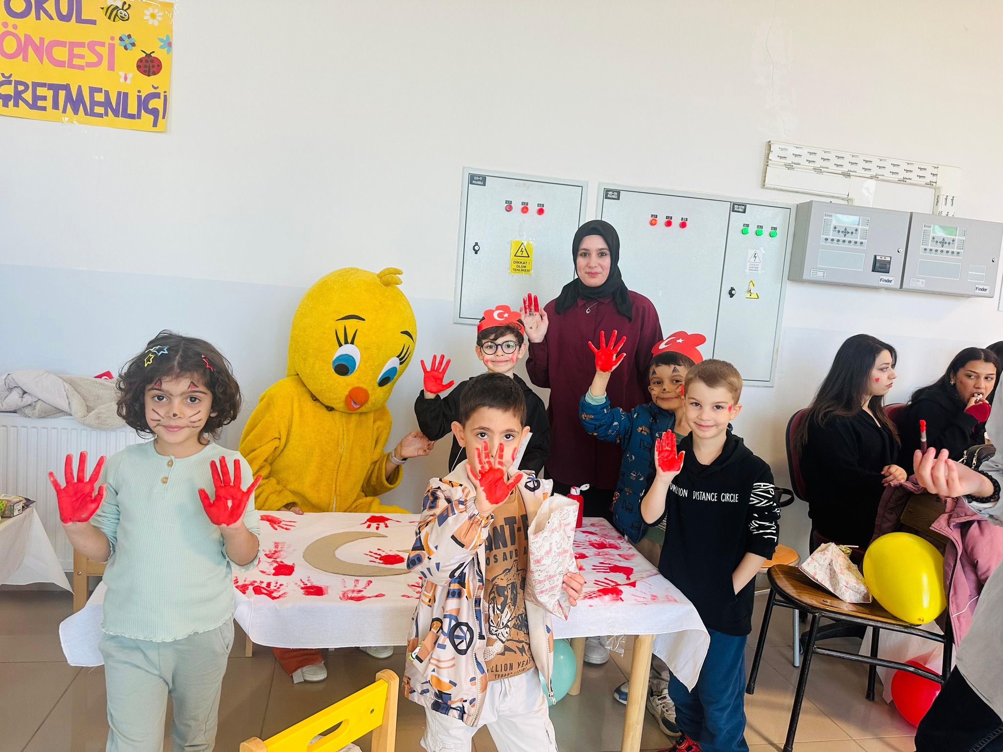 574465432 1263469382489164 2957844572777998731 N