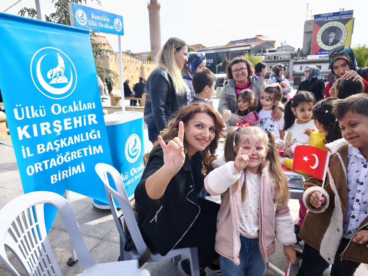 574504549 2704701476549654 4868382993835326921 N