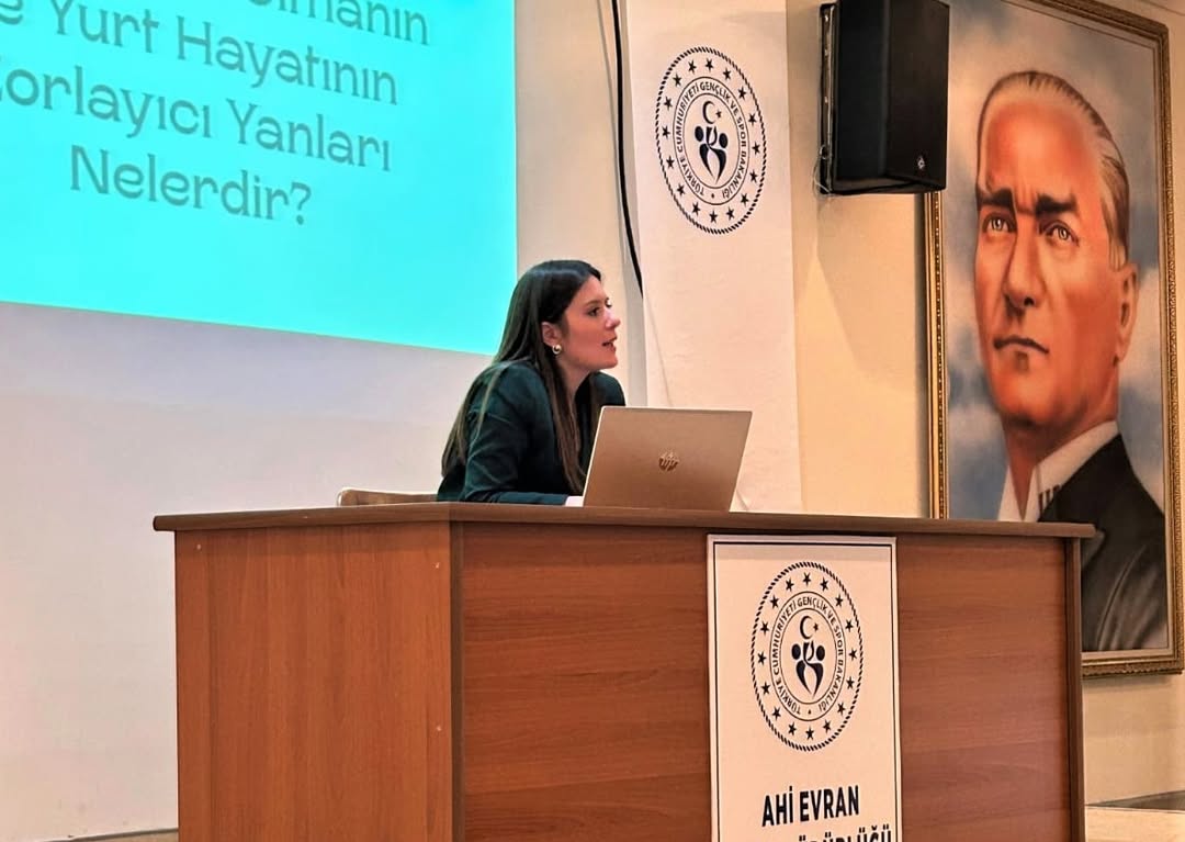 📍Ahi Evran Yurdukurum Psikoloğumuz Tarafından Öğrencilerimize Yönelik Uyum Programları Kapsamın (1)