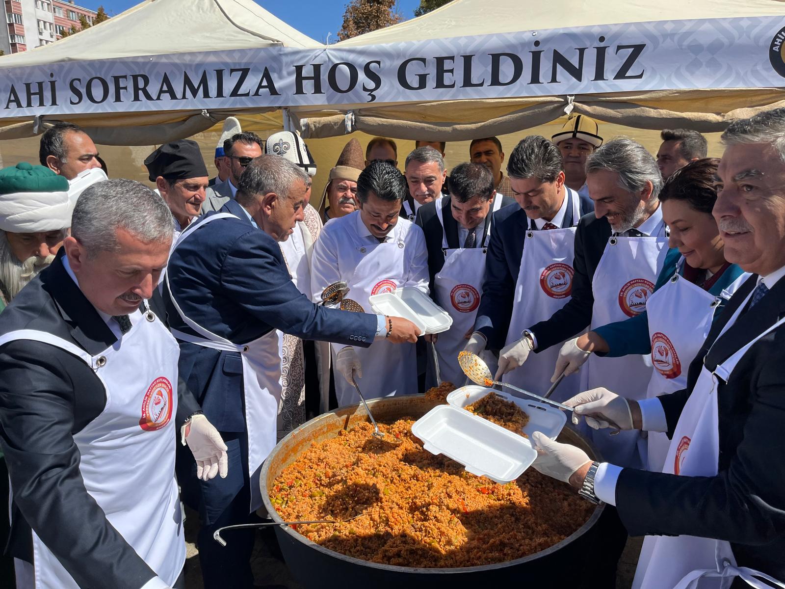 Ahilik Işığı Kırşehir’de Parladı, Öztürk’ten Samimi Teşekkür (3)