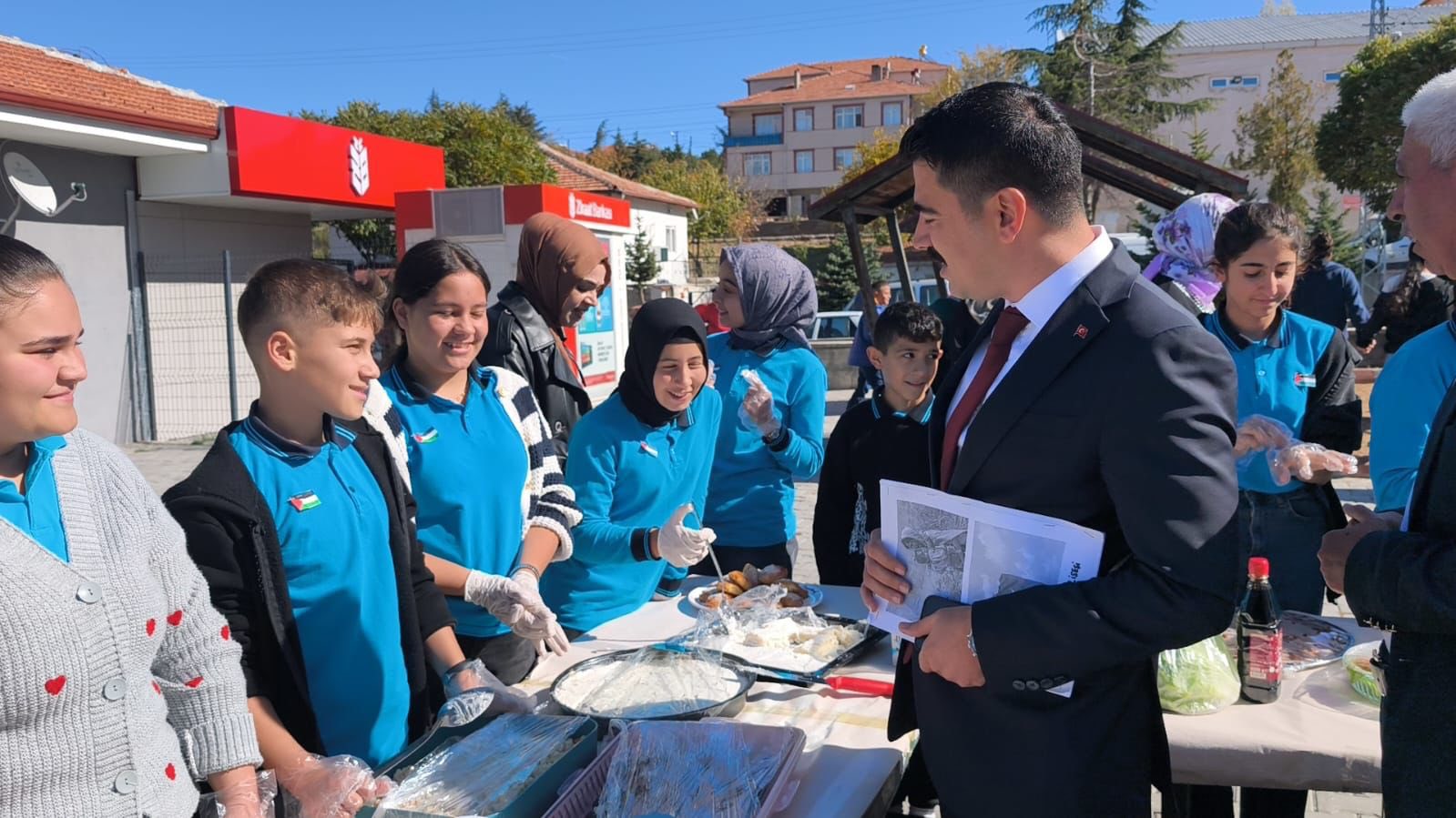 Akçakent’te Gazze İçin Seferberlik Kermesi Düzenlendi1