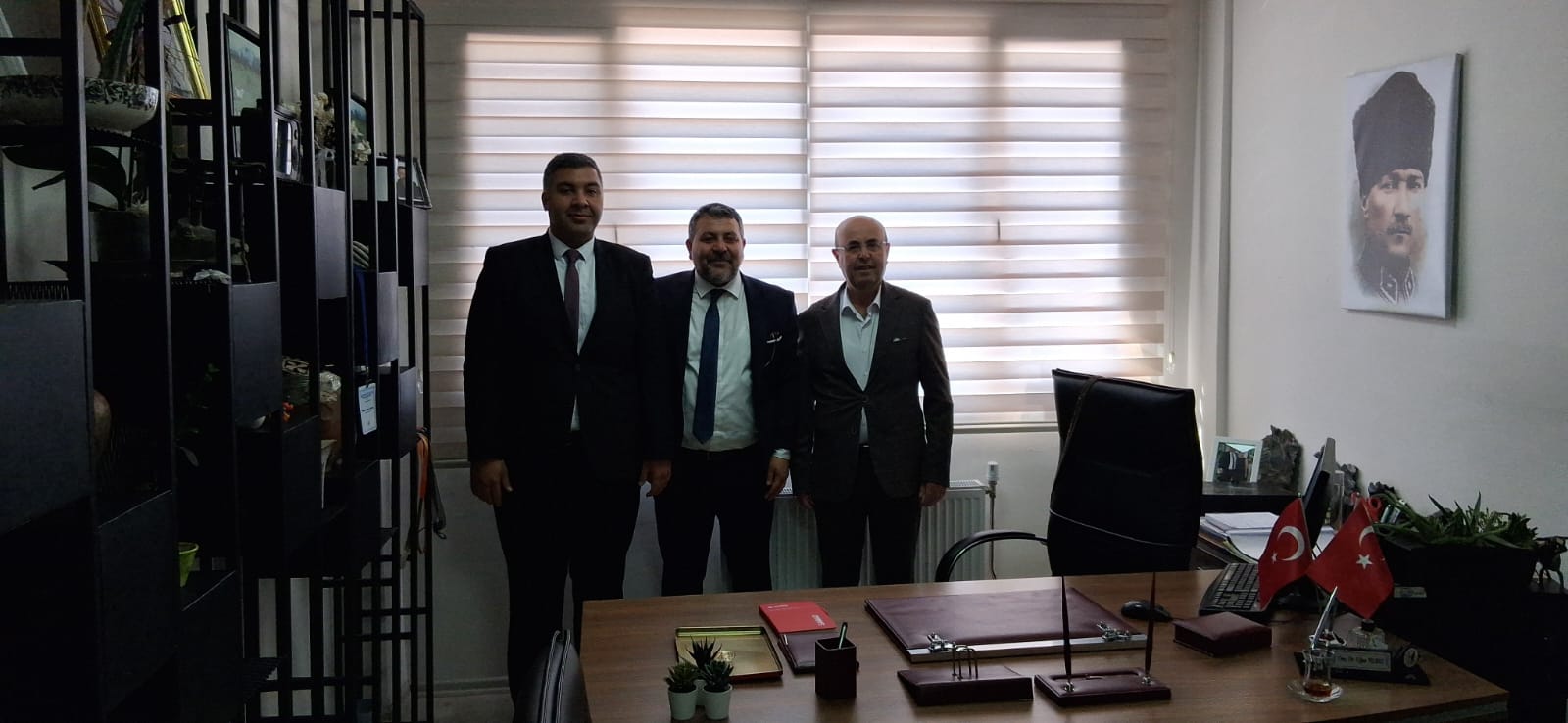 Başkan Ve Akademisyenler Sanat Ve Eğitim Üzerine Görüşmede Buluştu 4