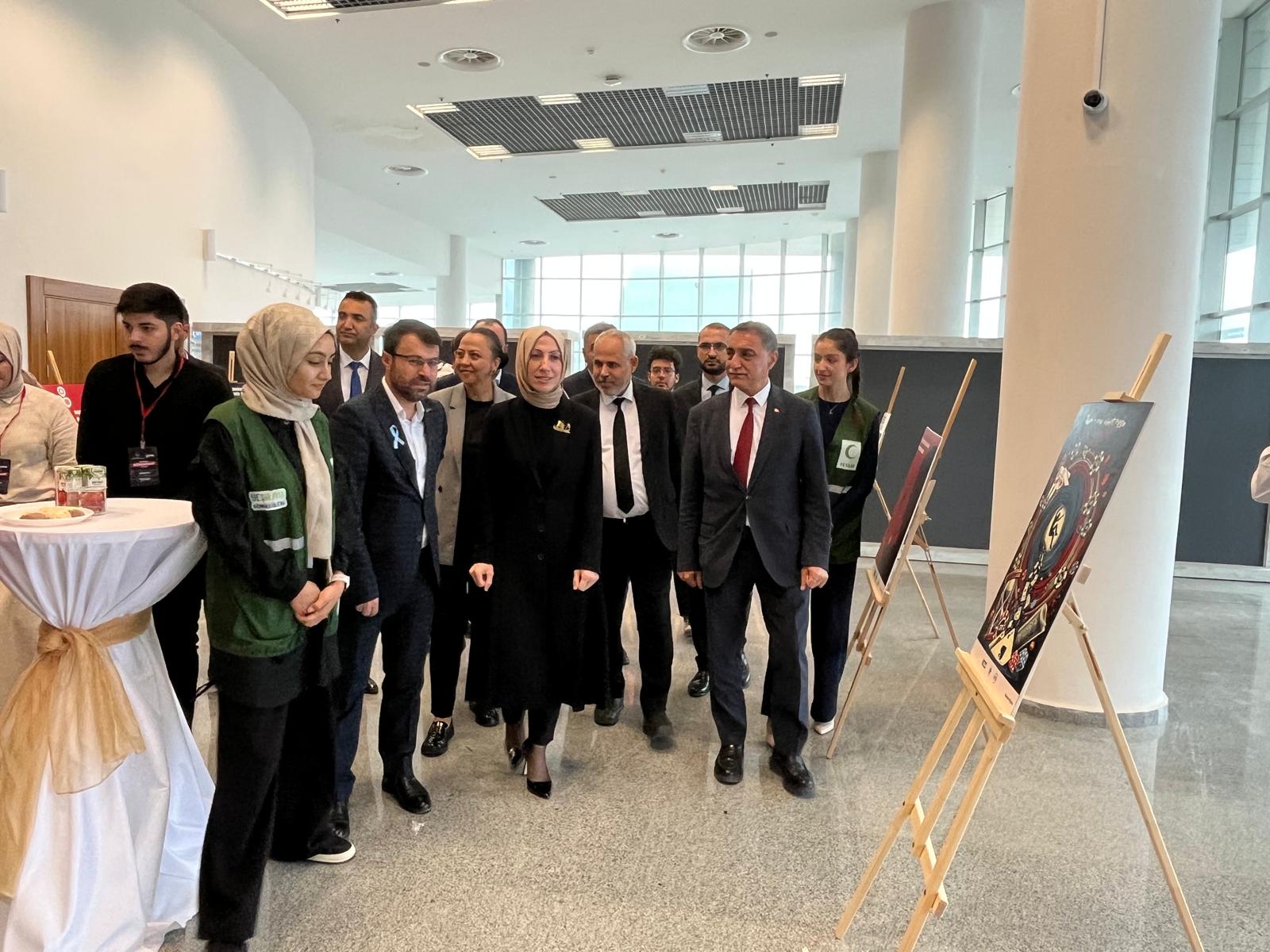 Bürokrasi Ile Gençlik Buluştu (4)