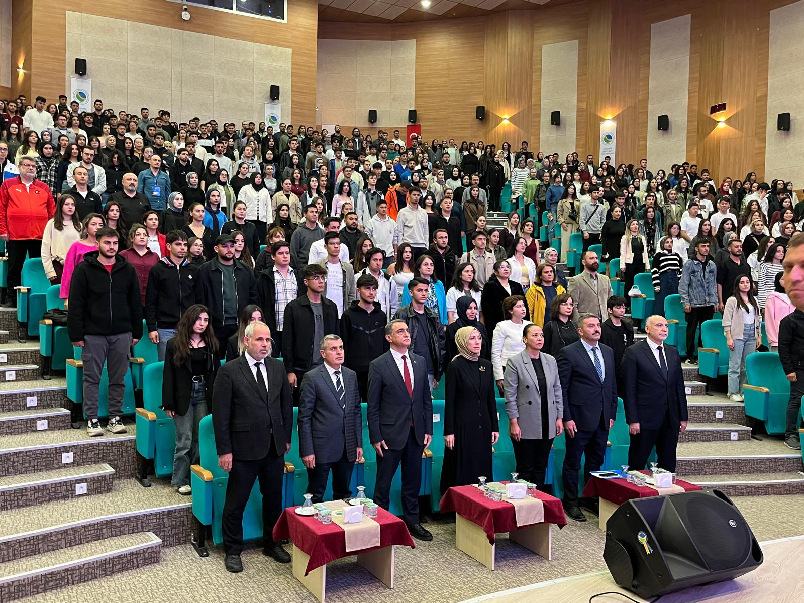 Bürokrasi Ile Gençlik Buluştu (6)