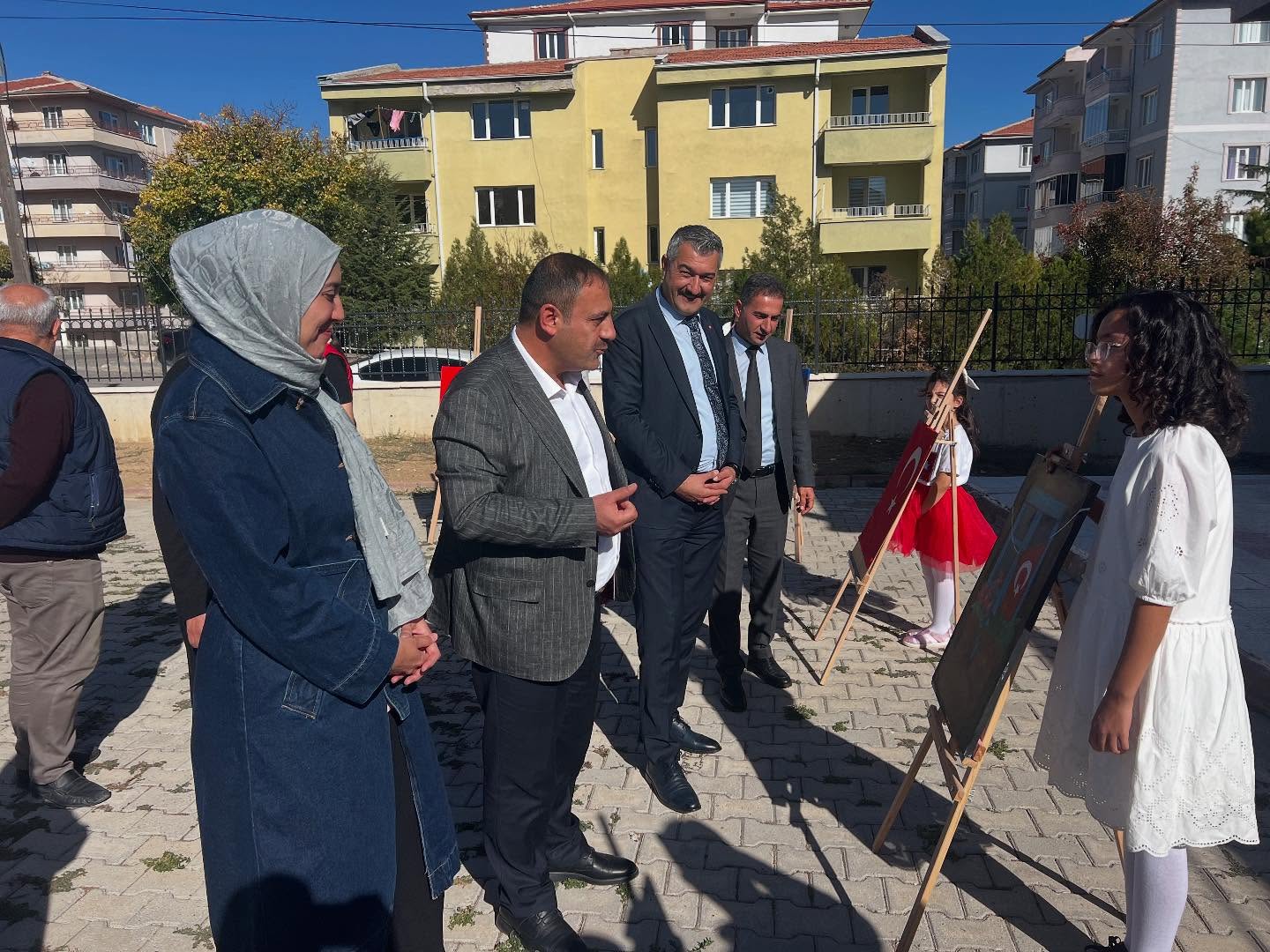 Çiçekdağı’nda Cumhuriyet Coşkusu Sanatla Buluştu1