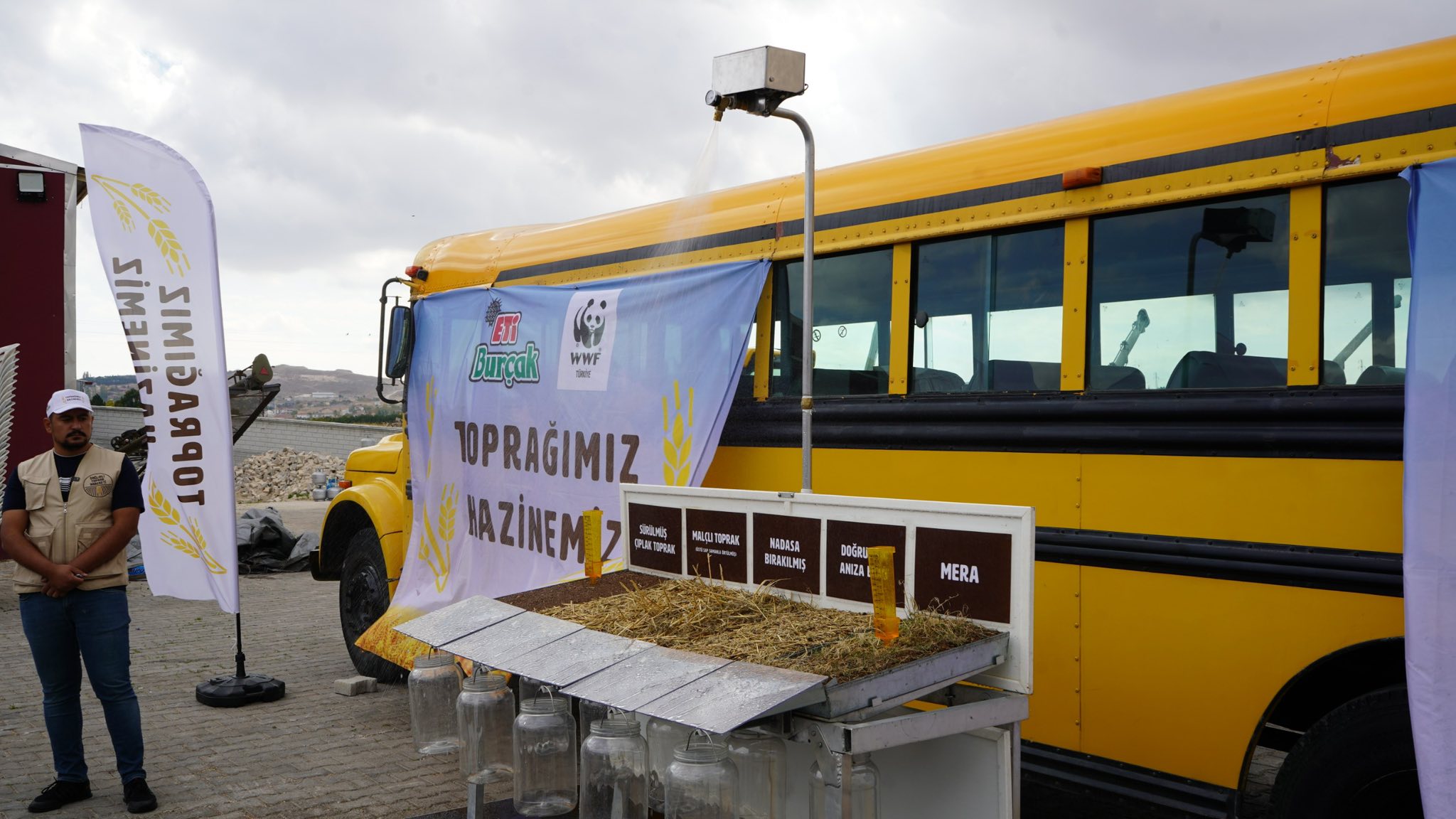 Demirci, Çiftçilerin Yanında3