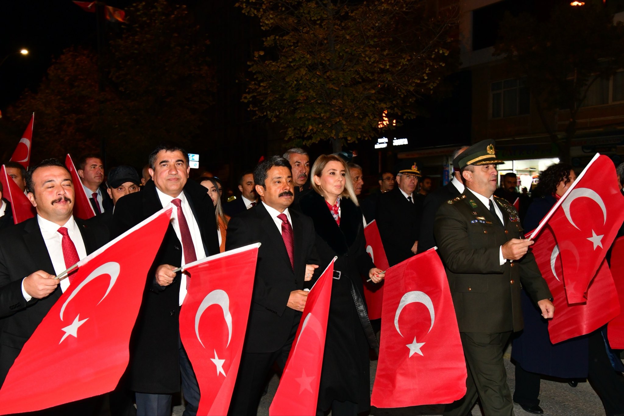 G4C2 H Q T X Q A A Dqt O