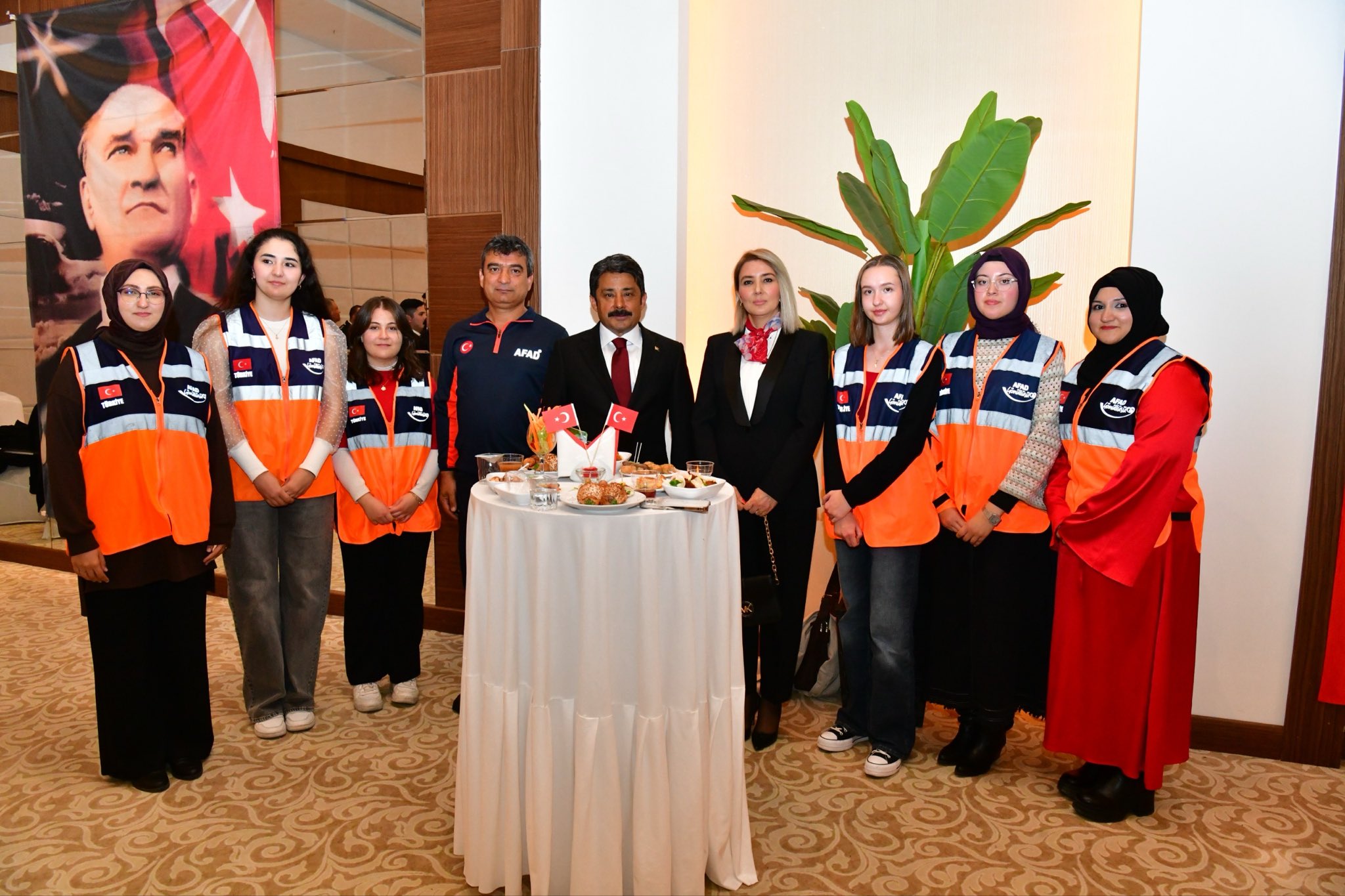 G4C5Xxr W I A Aq Q E H