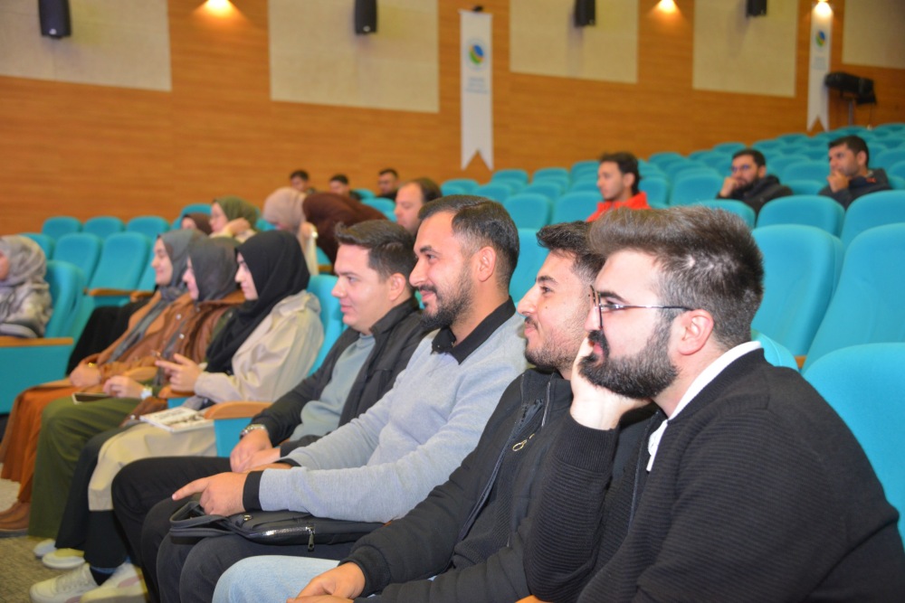 İzzetbegoviç’in Bilgelik Mirası Gençlerle Paylaşıldı3