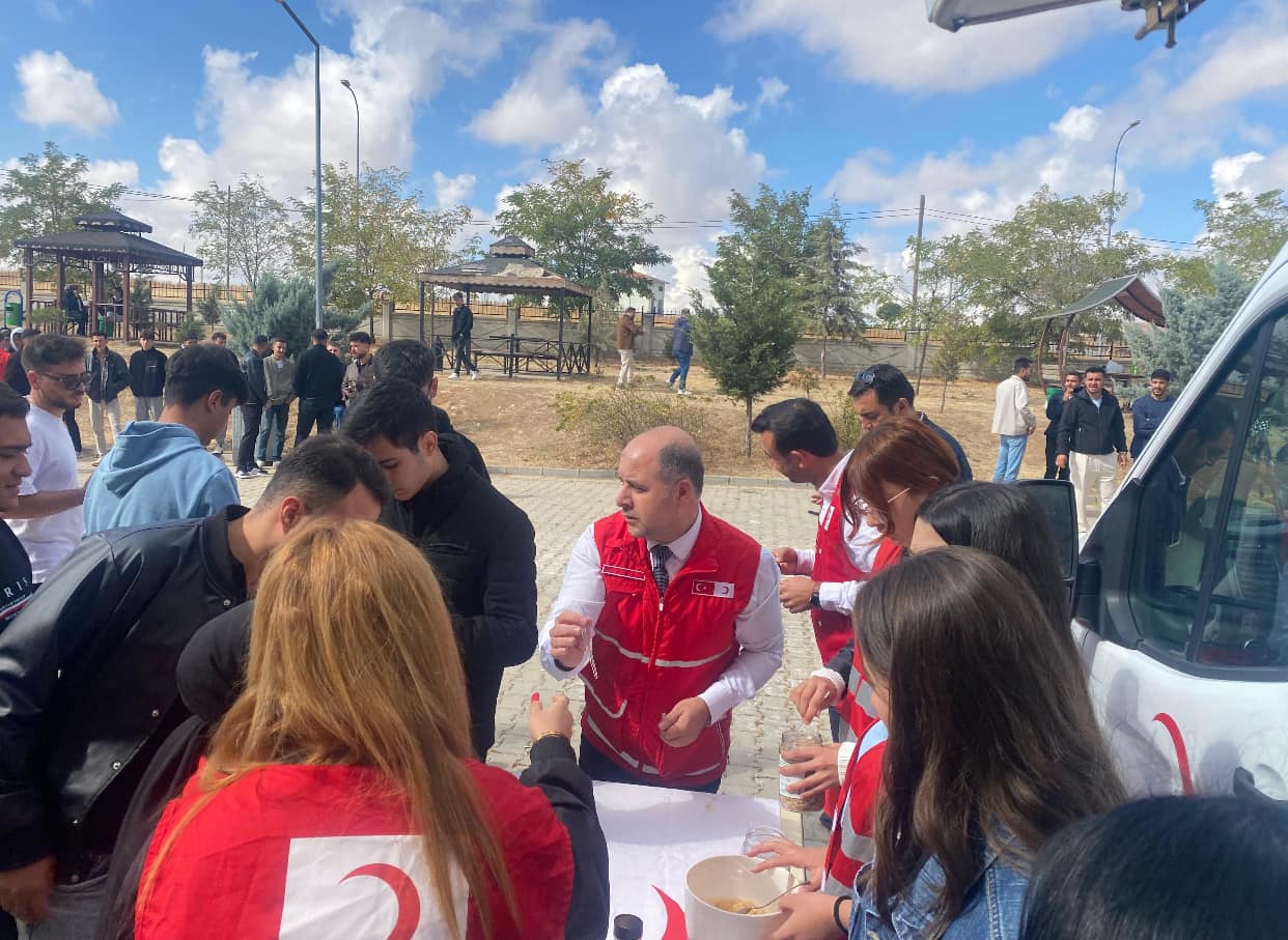 Kaman Meslek Yüksekokulu’nda Aşure Ikramıyla Gönüller Birleşti 2